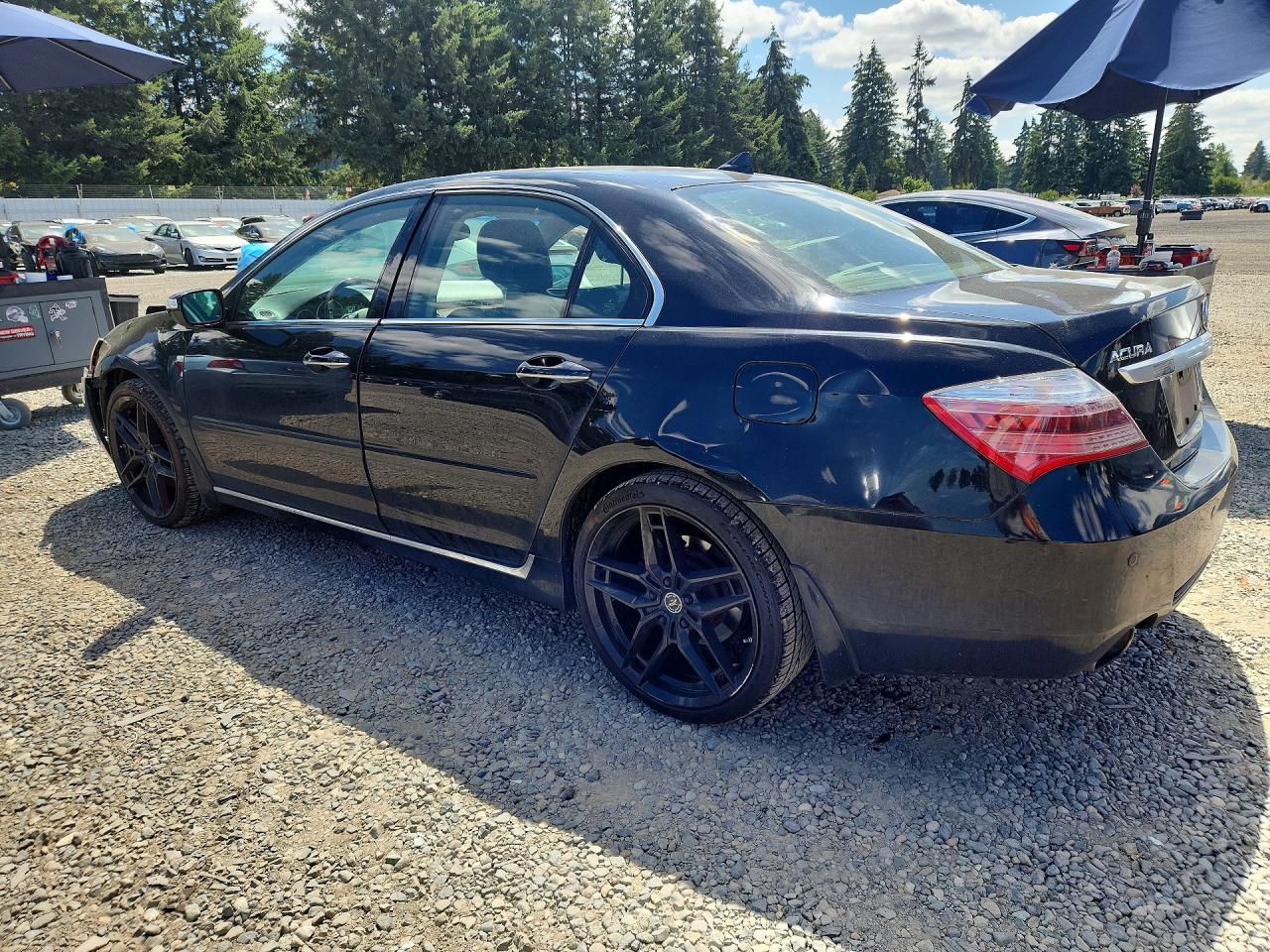 2011 Acura Rl Black vin: JH4KB2F65BC000893