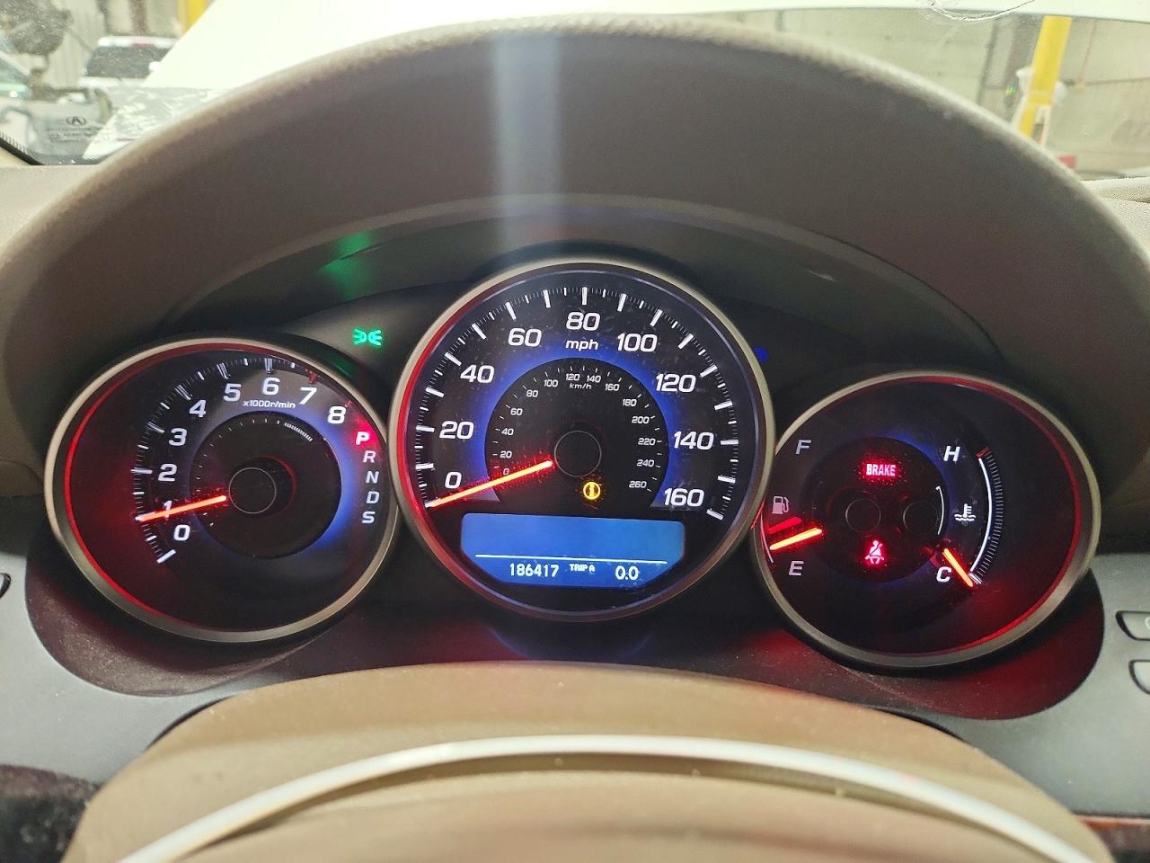 2010 Acura Rl White vin: JH4KB2F66AC002456