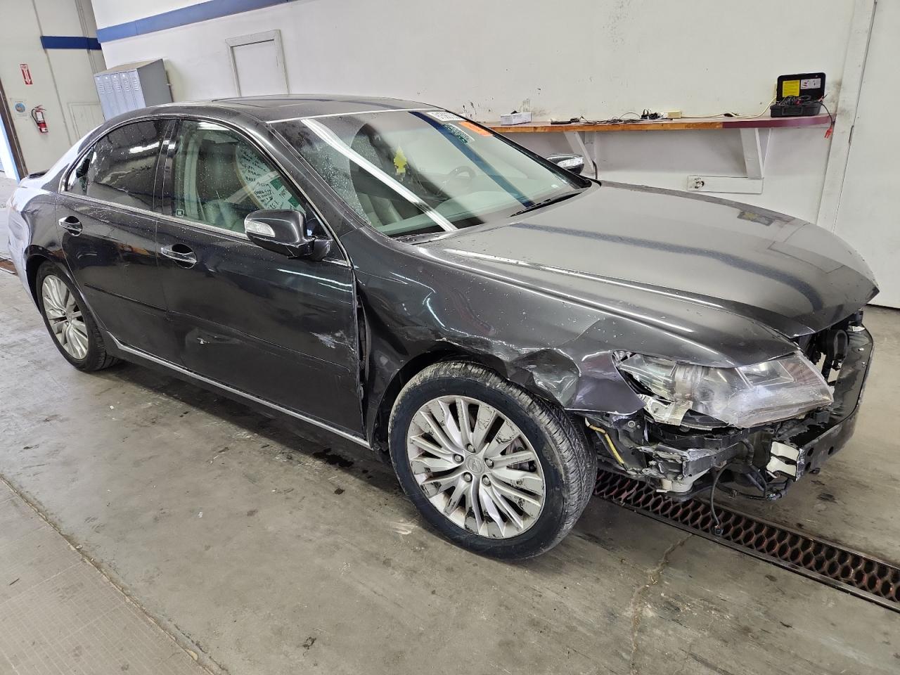 2011 Acura Rl Угольный vin: JH4KB2F67BC000961