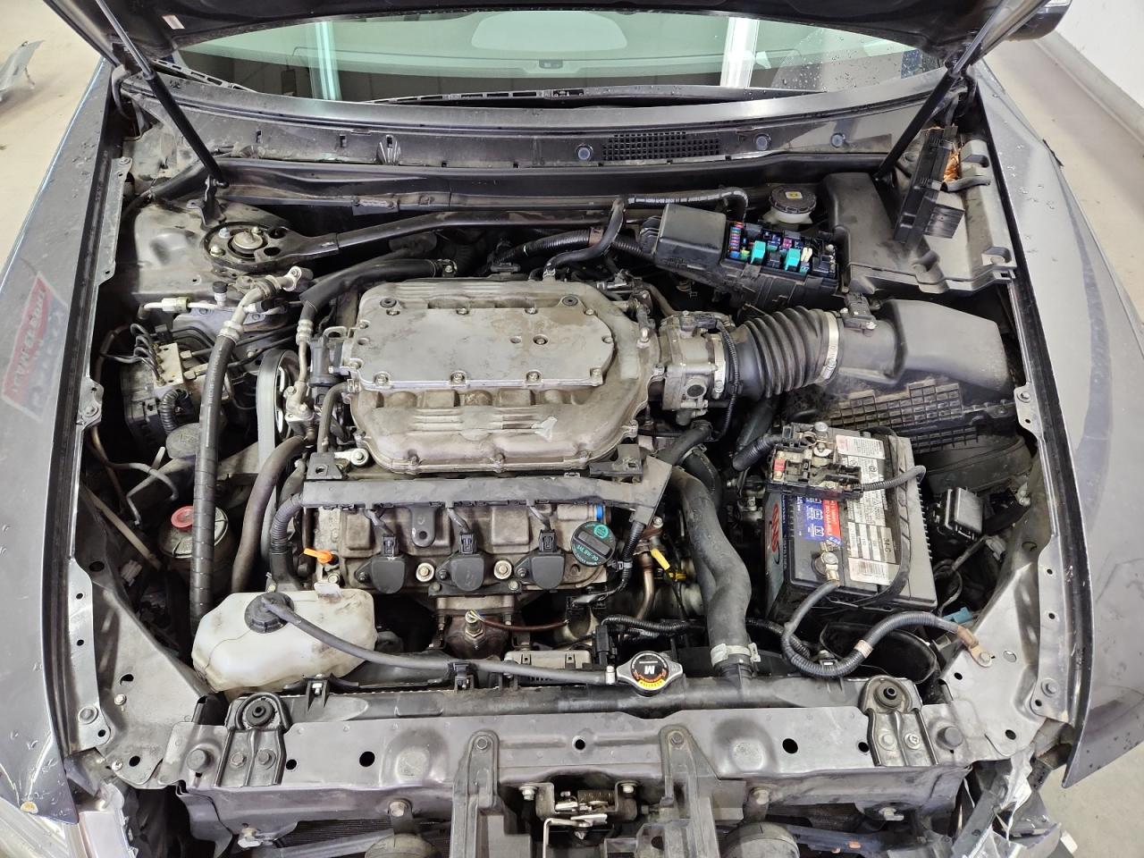 2011 Acura Rl Угольный vin: JH4KB2F67BC000961