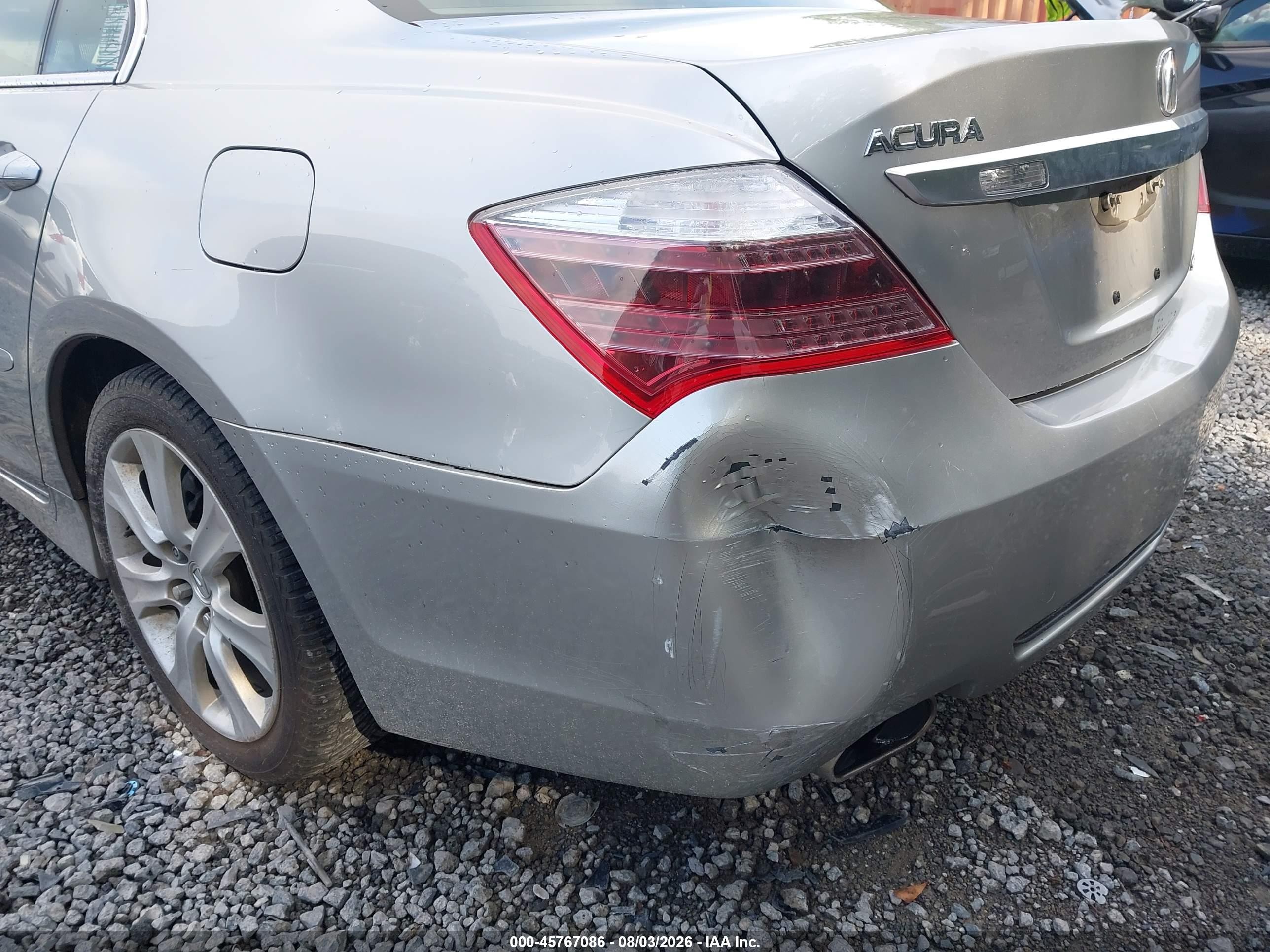 2010 Acura Rl 3.7 Silver vin: JH4KB2F68AC000935