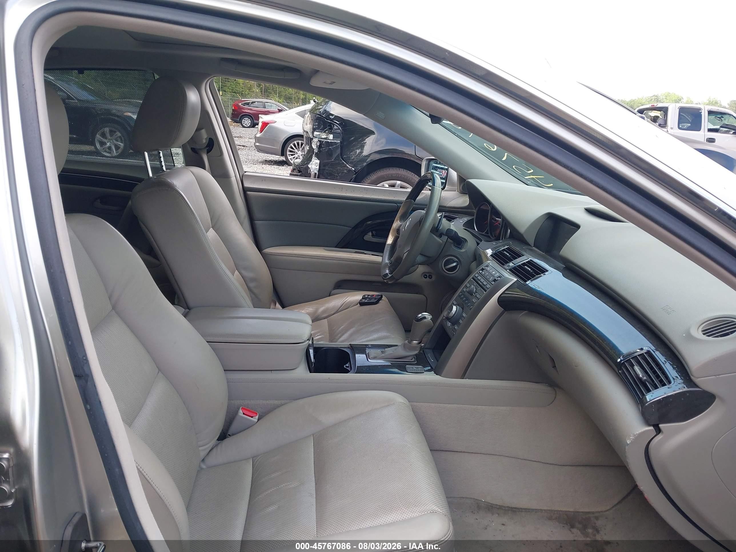 2010 Acura Rl 3.7 Silver vin: JH4KB2F68AC000935