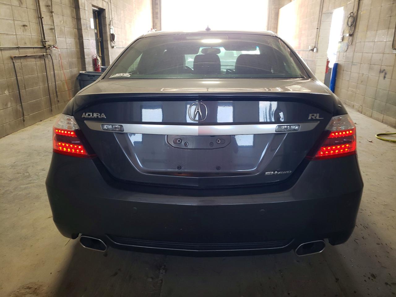2010 Acura Rl Gray vin: JH4KB2F69AC001477