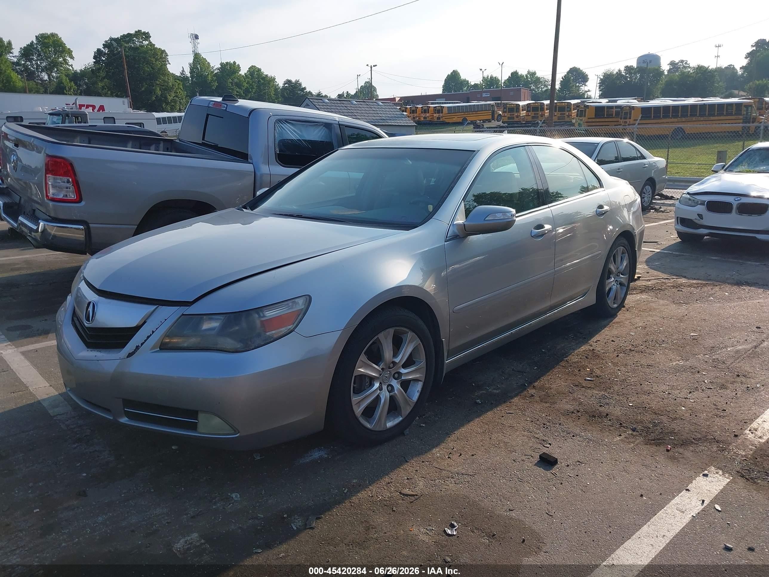 2010 Acura Rl 3.7 Silver vin: JH4KB2F69AC002130