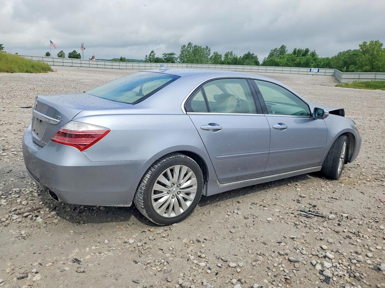 2011 Acura Rl Blue vin: JH4KB2F69BC000802