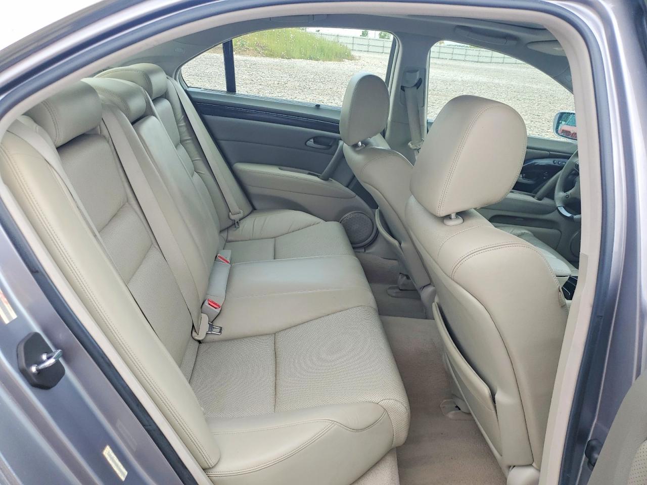 2011 Acura Rl Blue vin: JH4KB2F69BC000802