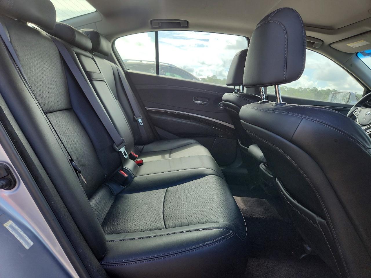 2016 Acura Rlx Tech Silver vin: JH4KC1F51GC001190
