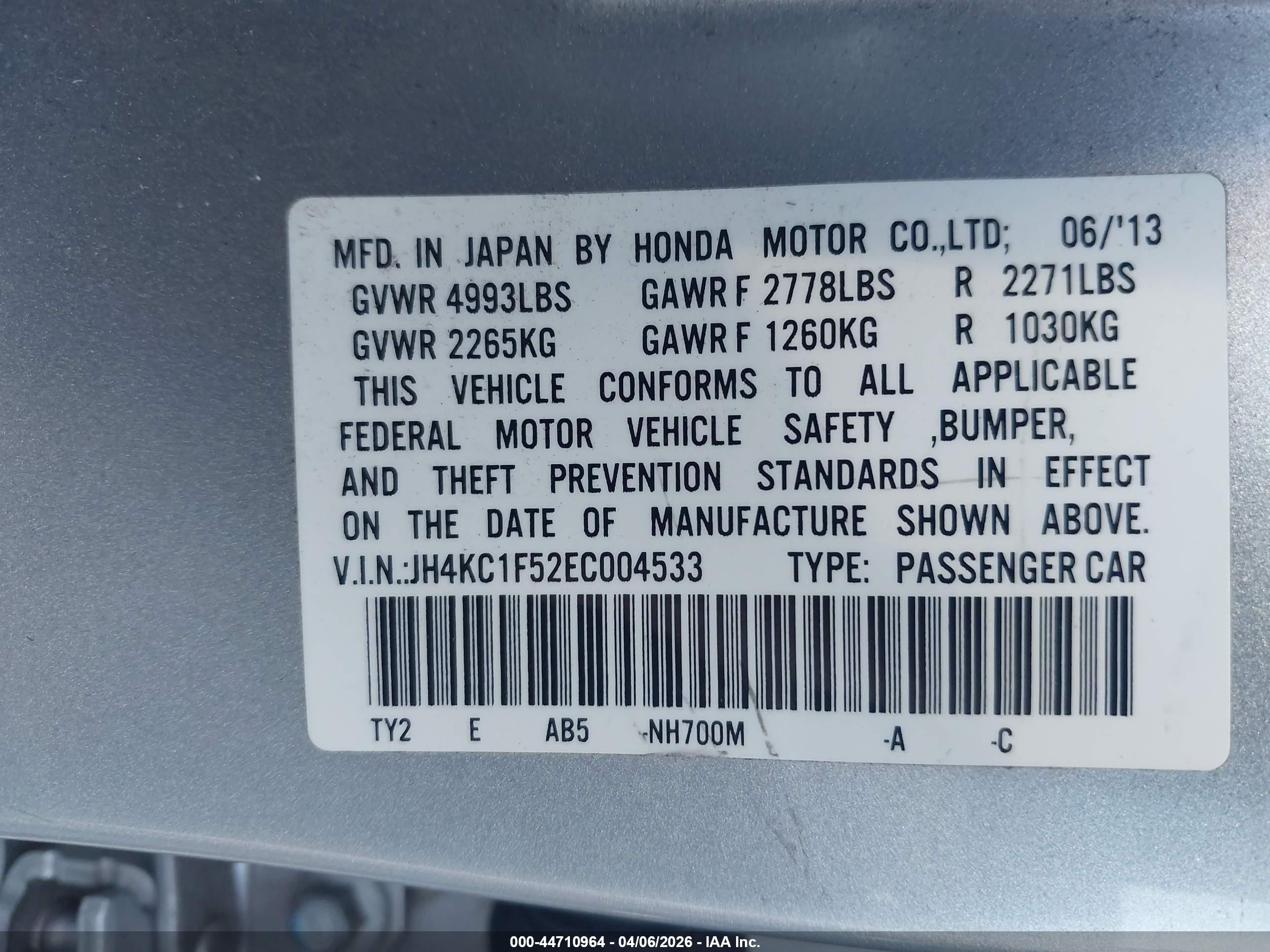 2014 Acura Rlx   Silver vin: JH4KC1F52EC004533