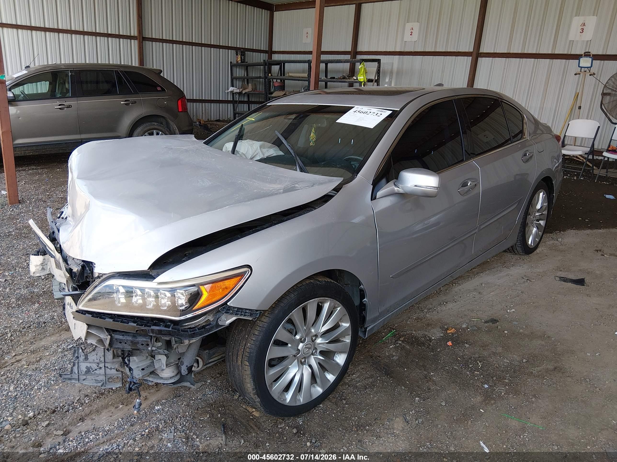 2015 Acura Rlx   Silver vin: JH4KC1F52FC000175