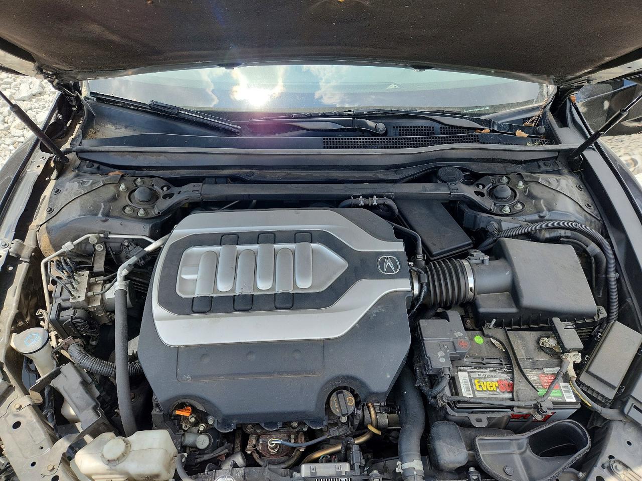 2014 Acura Rlx Tech Black vin: JH4KC1F54EC007059