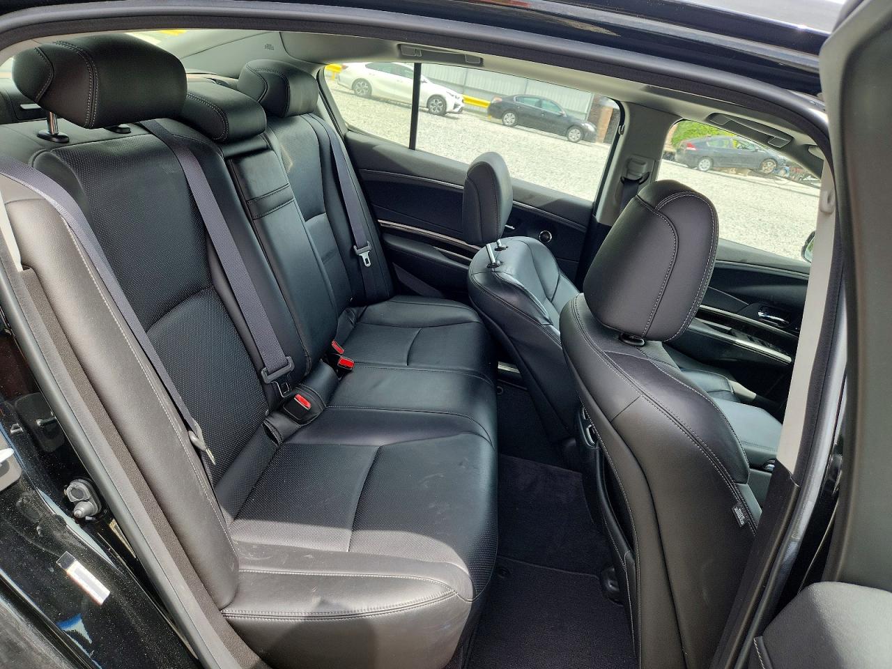 2014 Acura Rlx Tech Black vin: JH4KC1F54EC007109