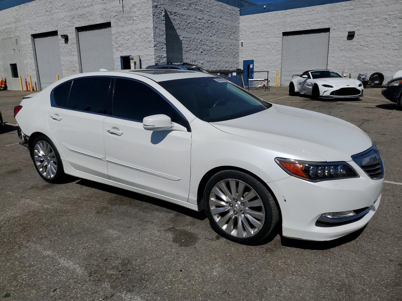 2014 Acura Rlx Tech White vin: JH4KC1F54EC007384