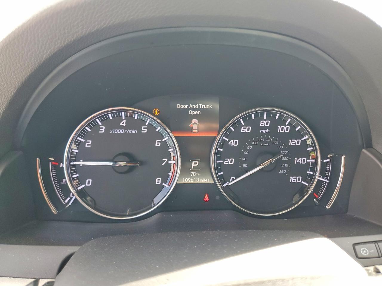 2014 Acura Rlx Tech White vin: JH4KC1F54EC007384