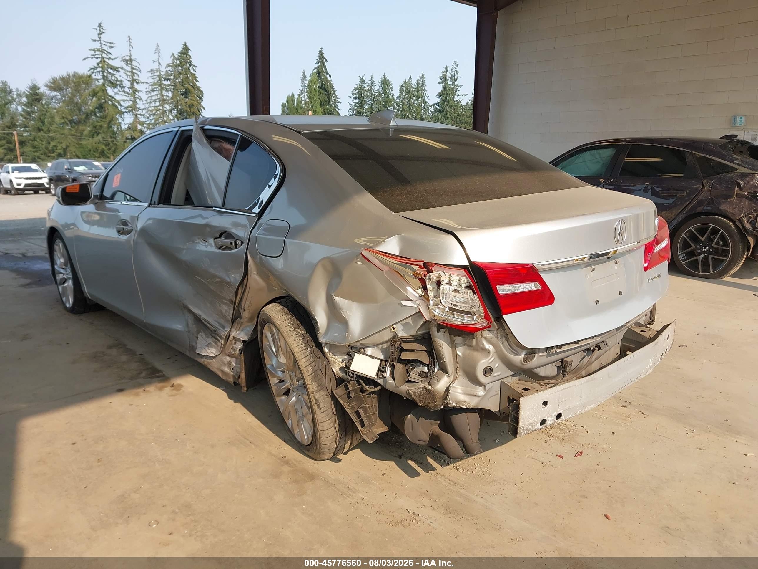 2014 Acura Rlx   Silver vin: JH4KC1F55EC000945