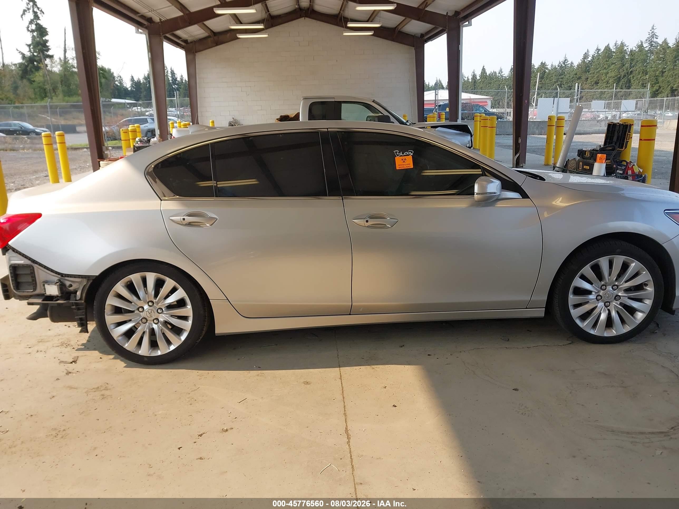 2014 Acura Rlx   Silver vin: JH4KC1F55EC000945