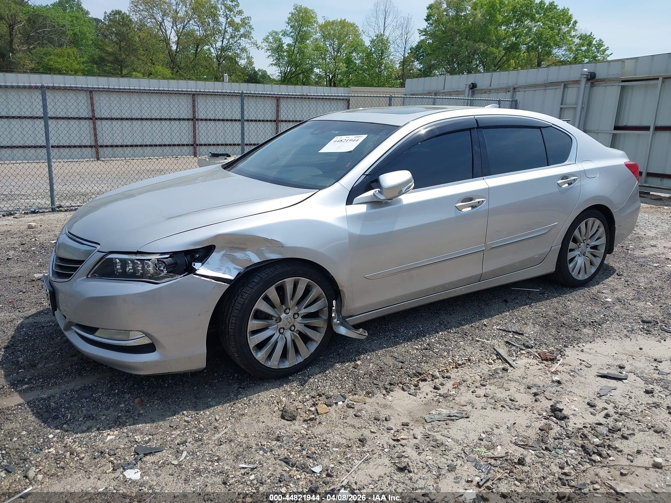 2015 Acura Rlx   Серебряный vin: JH4KC1F56FC001278