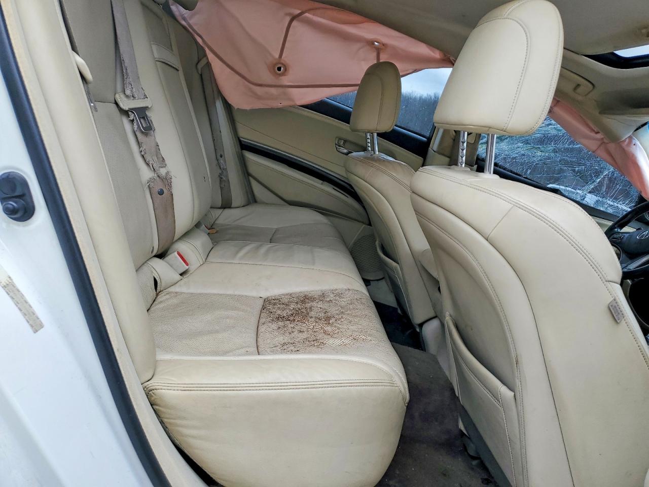 2014 Acura Rlx Tech Белый vin: JH4KC1F57EC003975