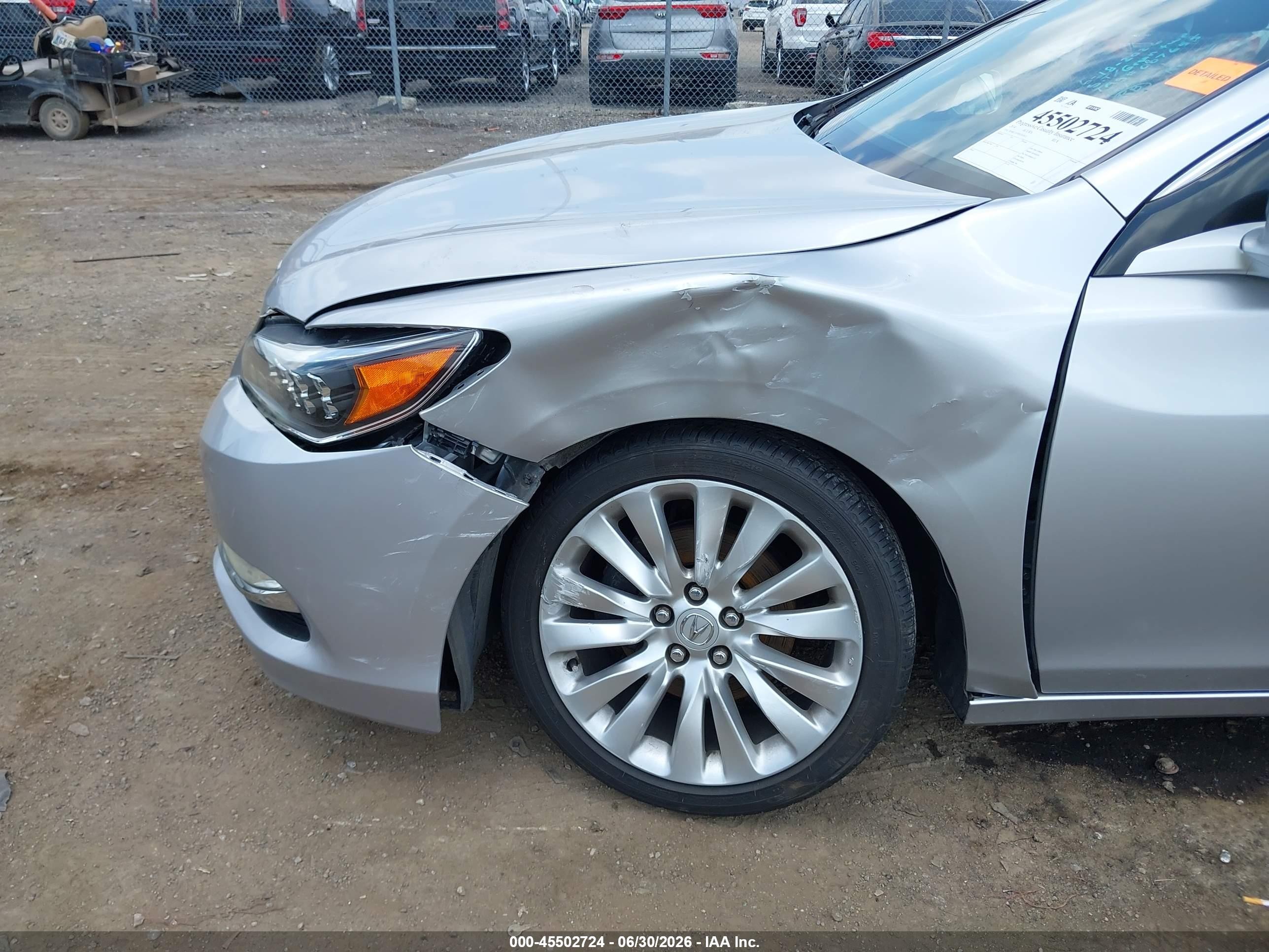 2014 Acura Rlx   Серебряный vin: JH4KC1F59EC007655