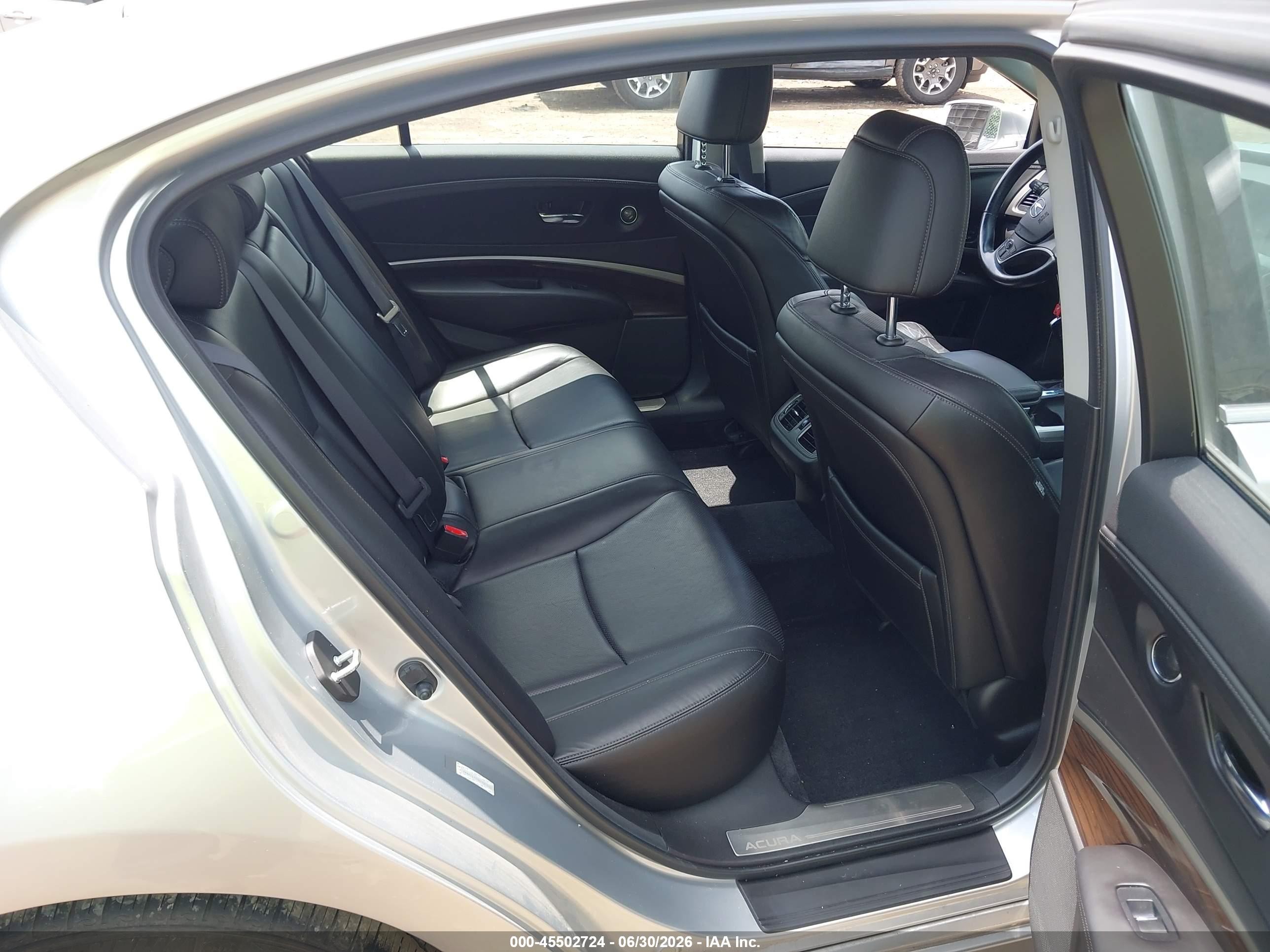 2014 Acura Rlx   Серебряный vin: JH4KC1F59EC007655