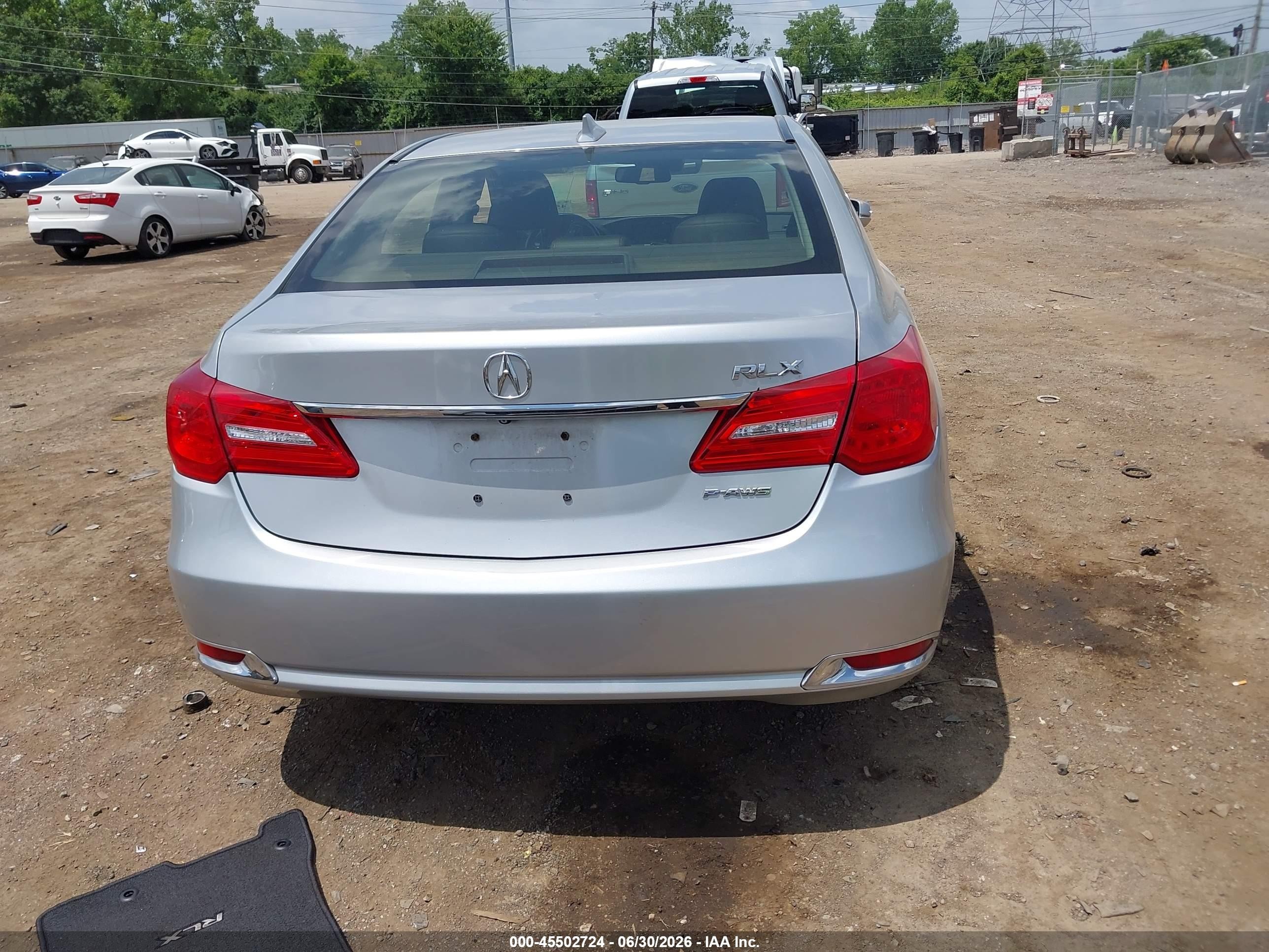 2014 Acura Rlx   Серебряный vin: JH4KC1F59EC007655
