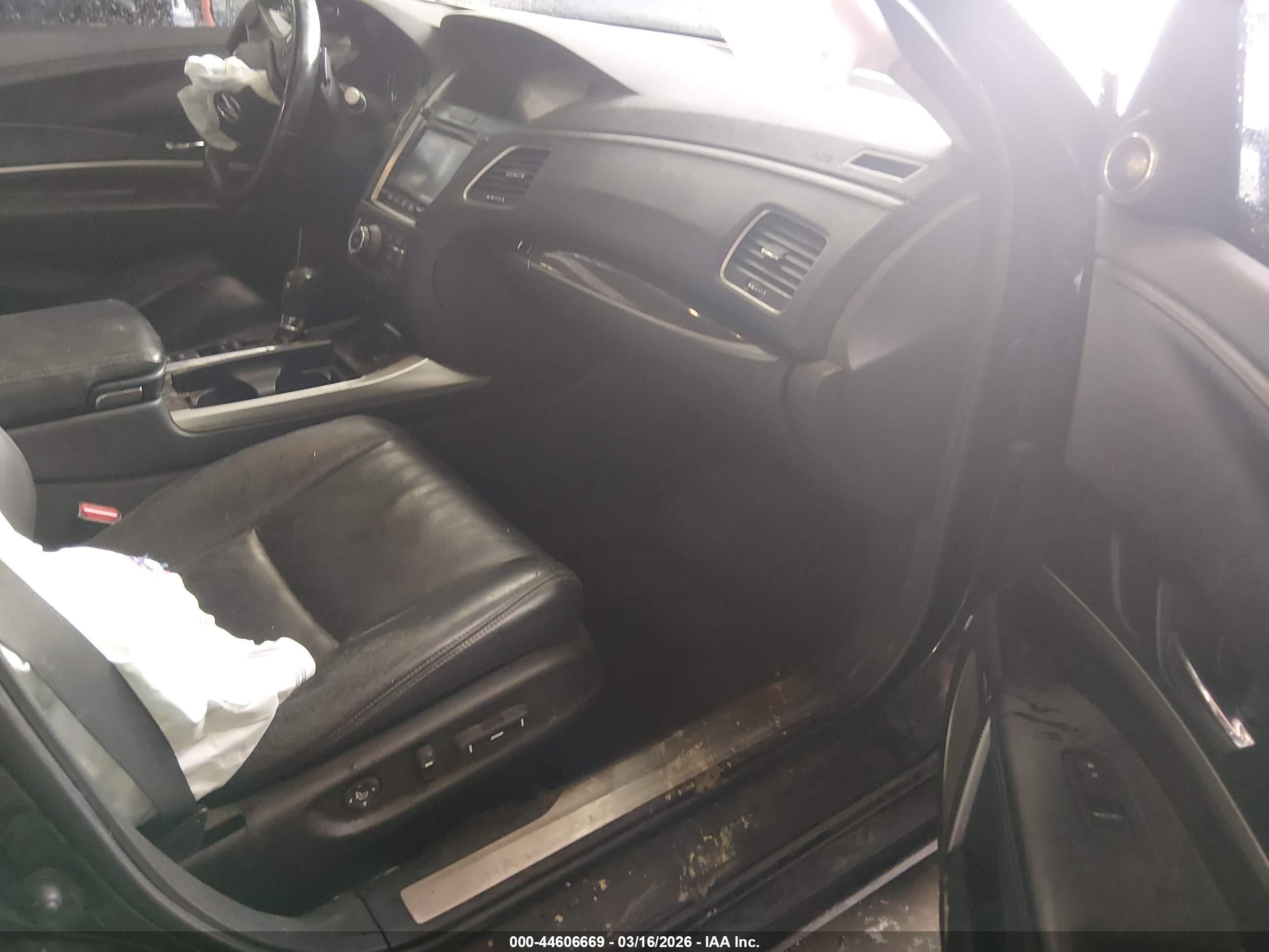 2014 Acura Rlx   Black vin: JH4KC1F90EC001617