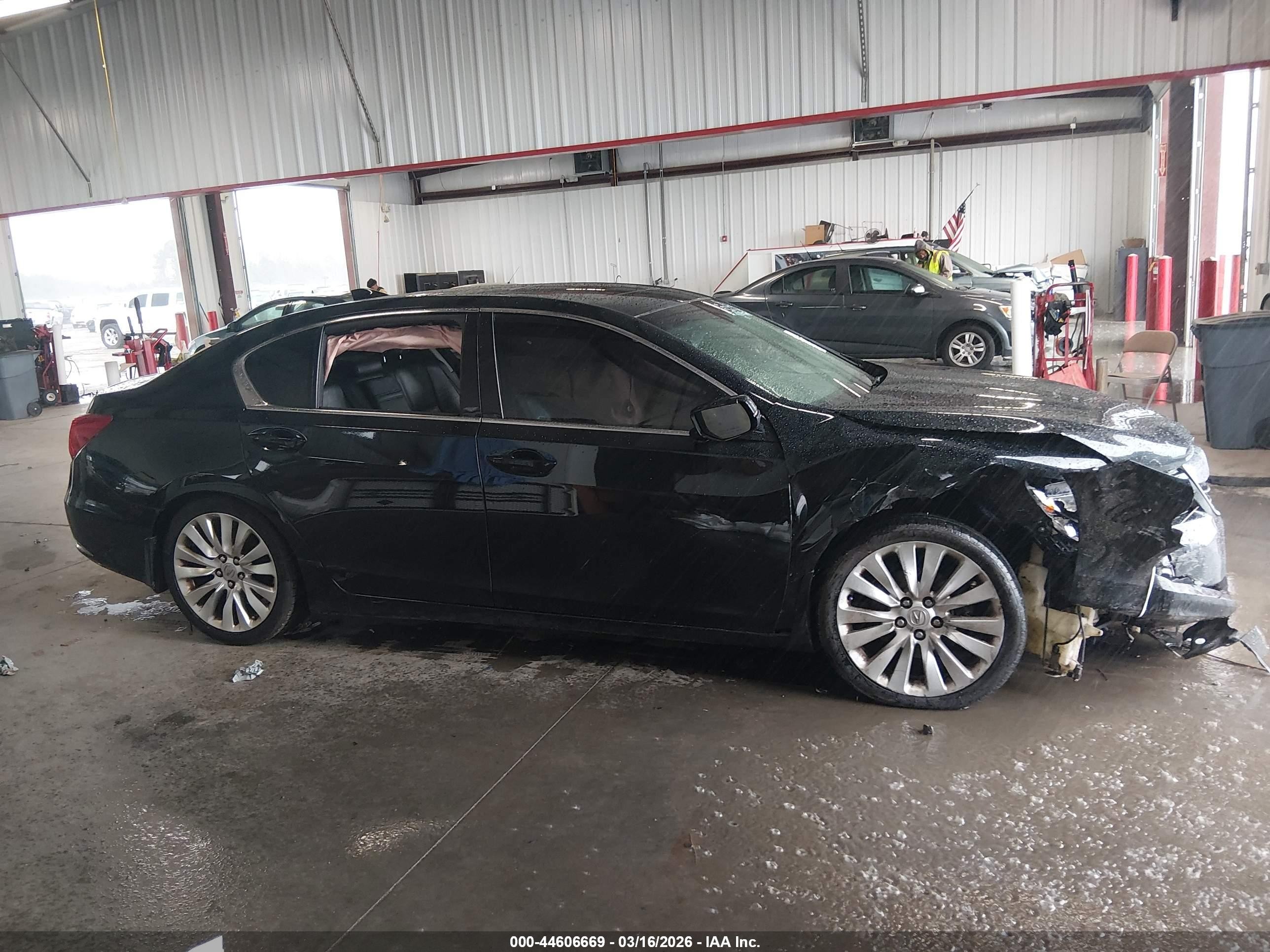 2014 Acura Rlx   Black vin: JH4KC1F90EC001617