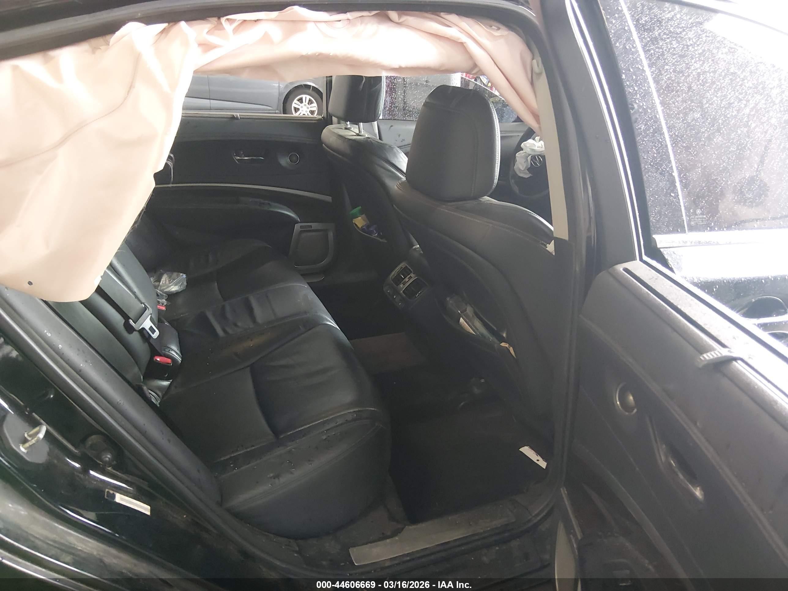 2014 Acura Rlx   Black vin: JH4KC1F90EC001617