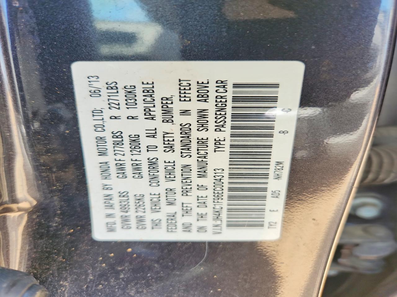 2014 Acura Rlx Advance Gray vin: JH4KC1F96EC004313