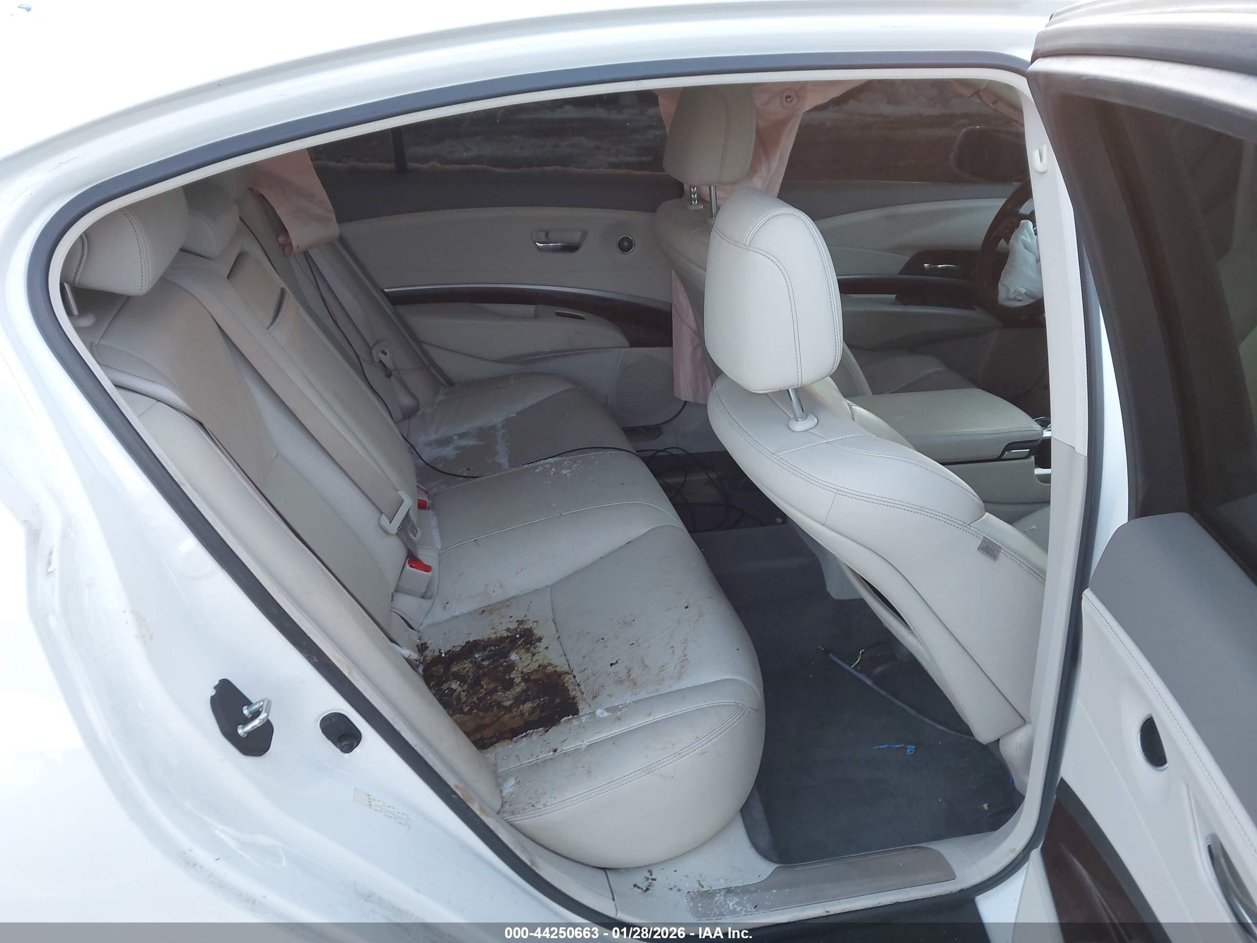 2014 Acura Rlx Sport Hybrid Technology Package Белый vin: JH4KC2F58EC000069