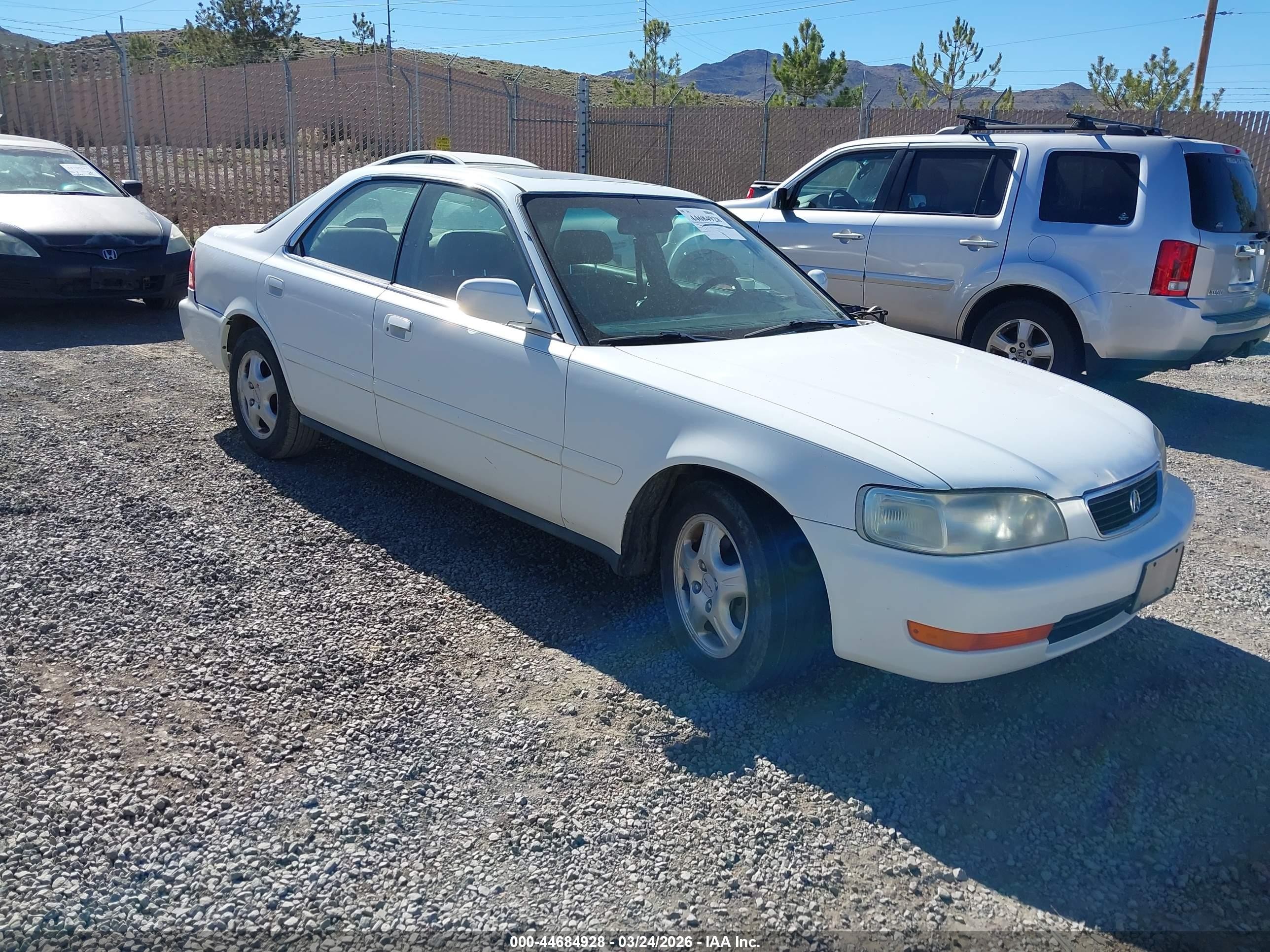 JH4UA2650TC024099