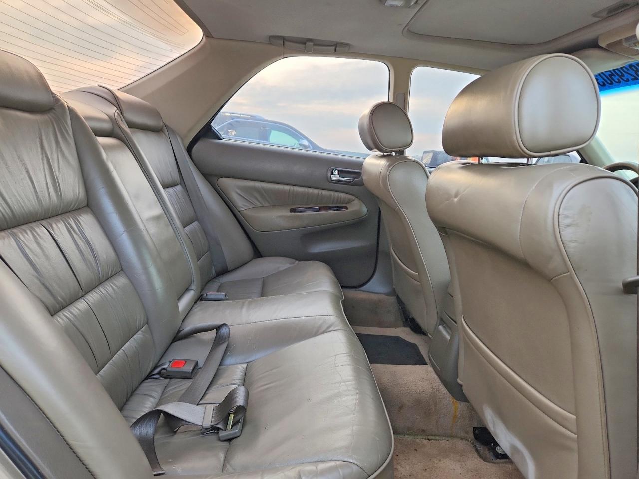 1997 Acura 2.5tl Желто-коричневый vin: JH4UA2653VC002746