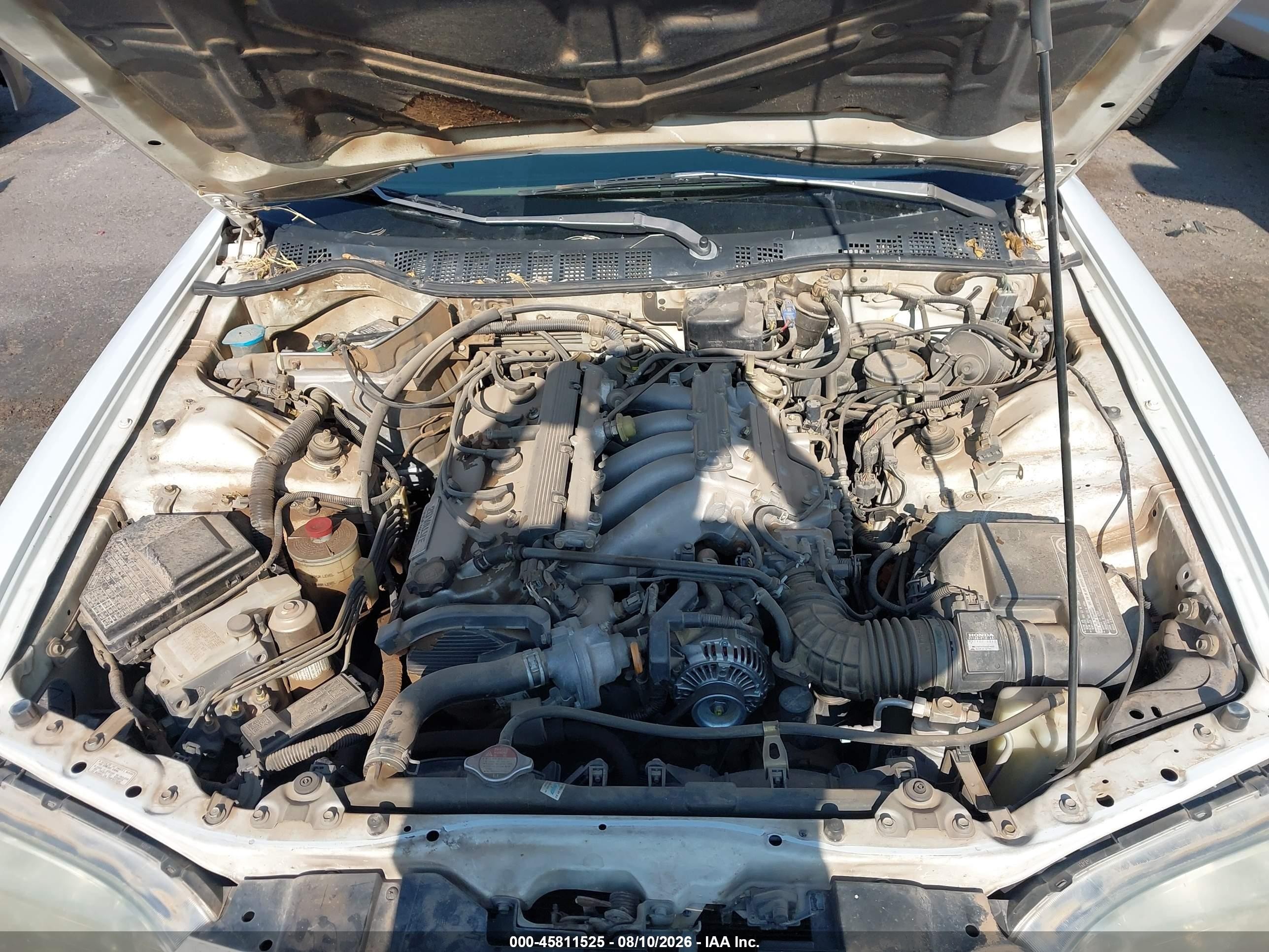 1996 Acura 2.5tl   White vin: JH4UA2657TC017070