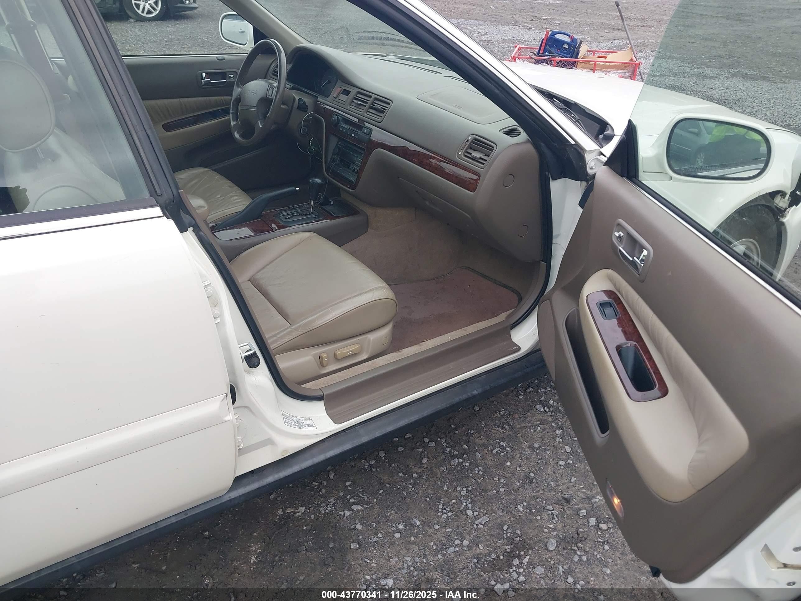 1998 Acura Tl 3.2 White vin: JH4UA3643WC009288