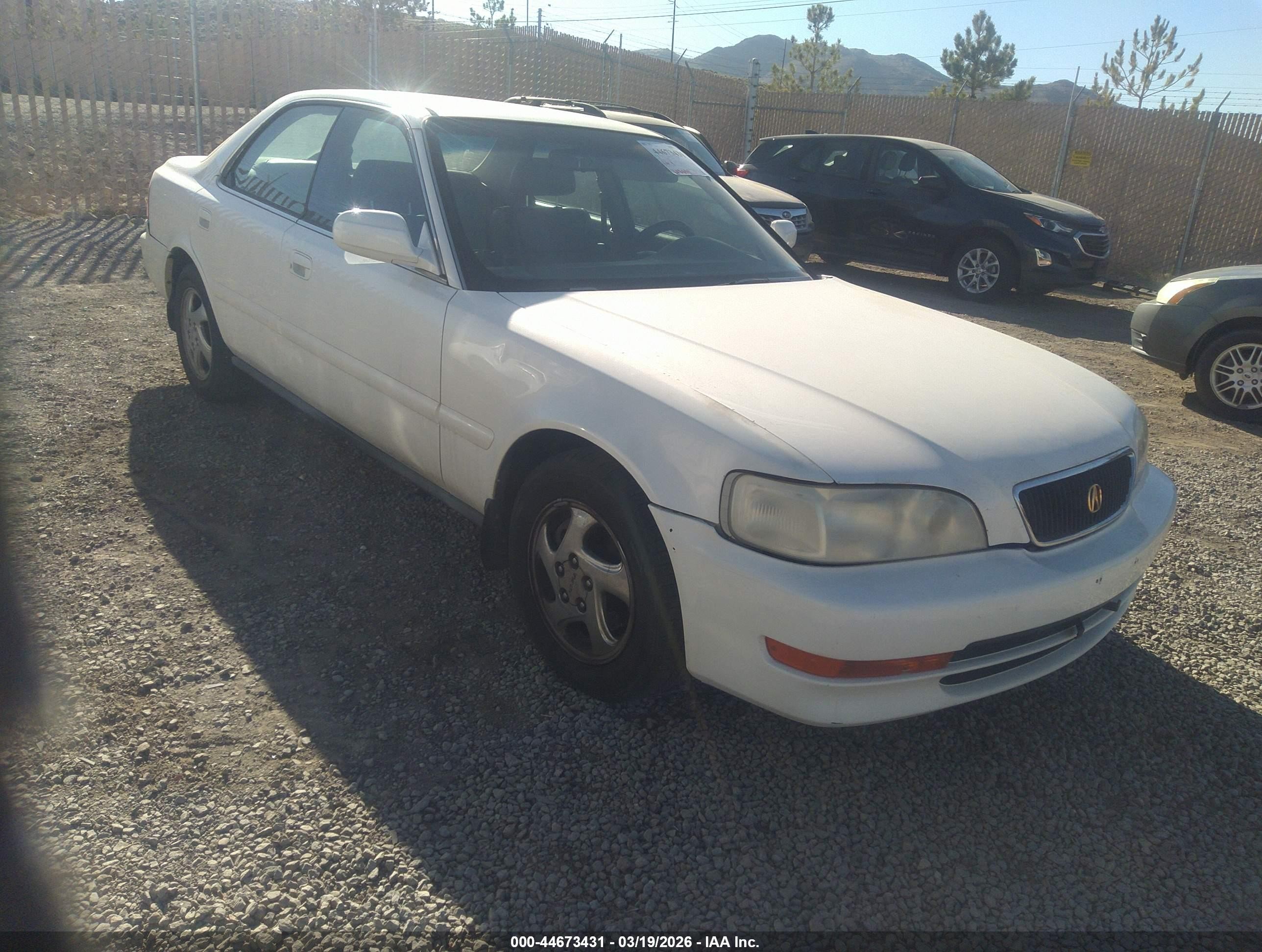 JH4UA3645TC005965