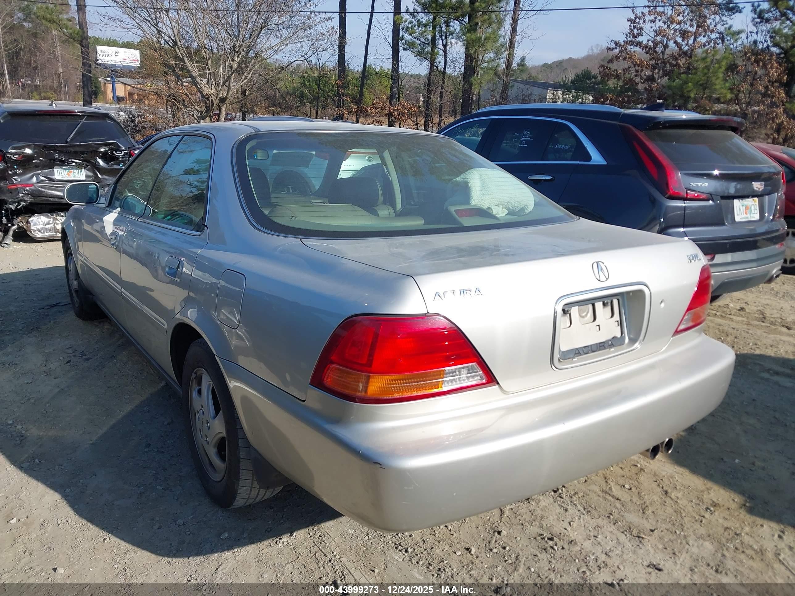 1997 Acura Tl 3.2 Серебряный vin: JH4UA3646VC000793