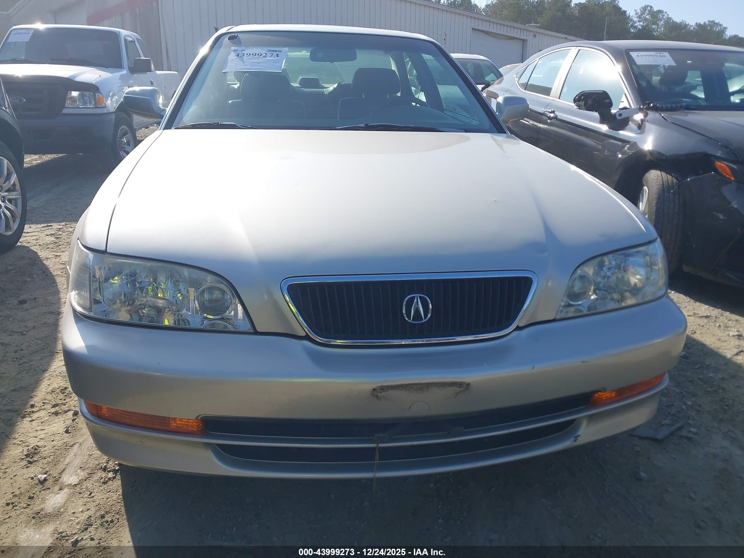 1997 Acura Tl 3.2 Серебряный vin: JH4UA3646VC000793