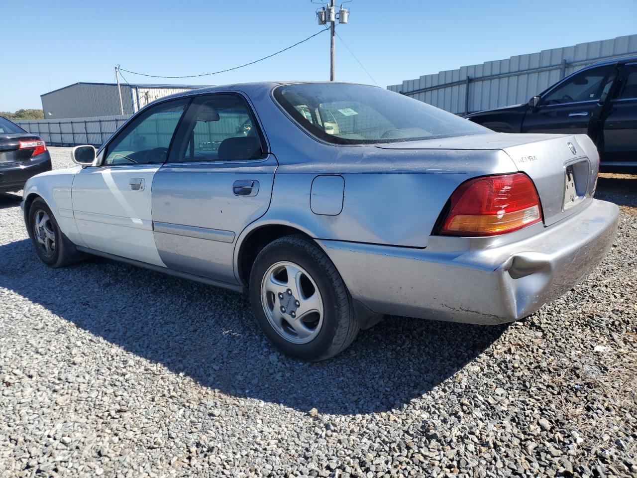 1998 Acura 3.2tl Silver vin: JH4UA3647WC009083