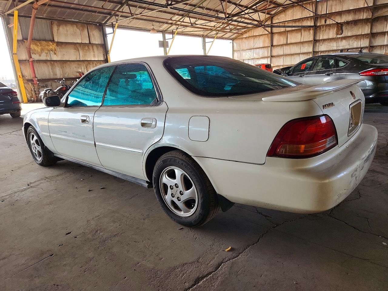 1996 Acura 3.2tl White vin: JH4UA3658TC002258