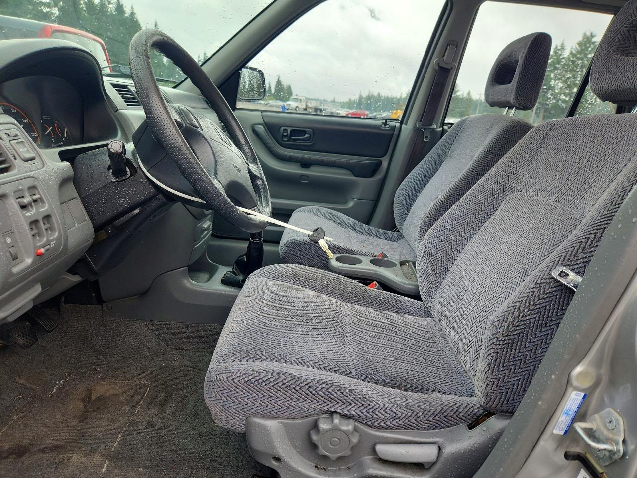 1998 Honda Cr-v Lx Silver vin: JHLRD1742WC033649