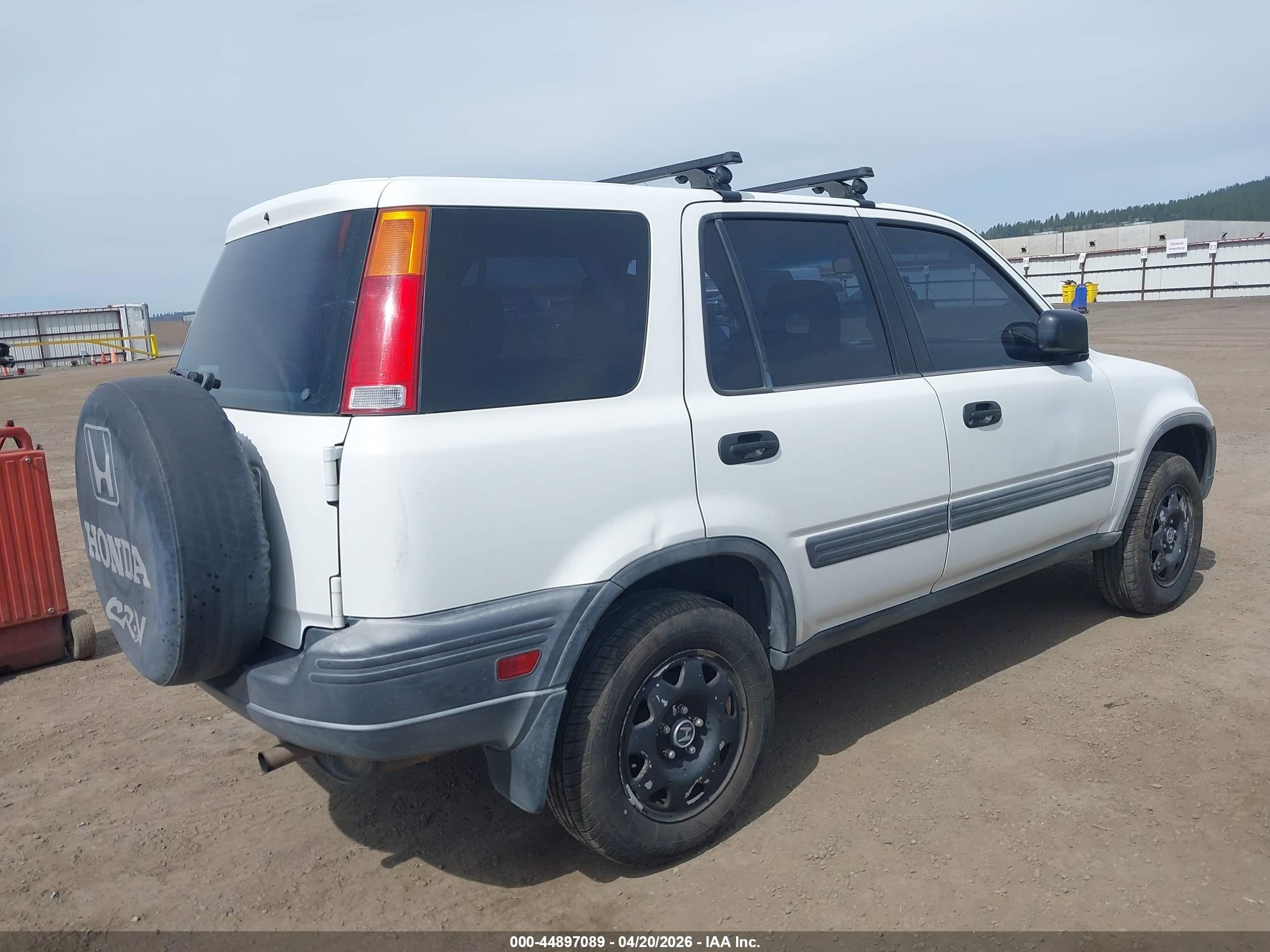 2000 Honda Cr-v Lx White vin: JHLRD1842YC019963