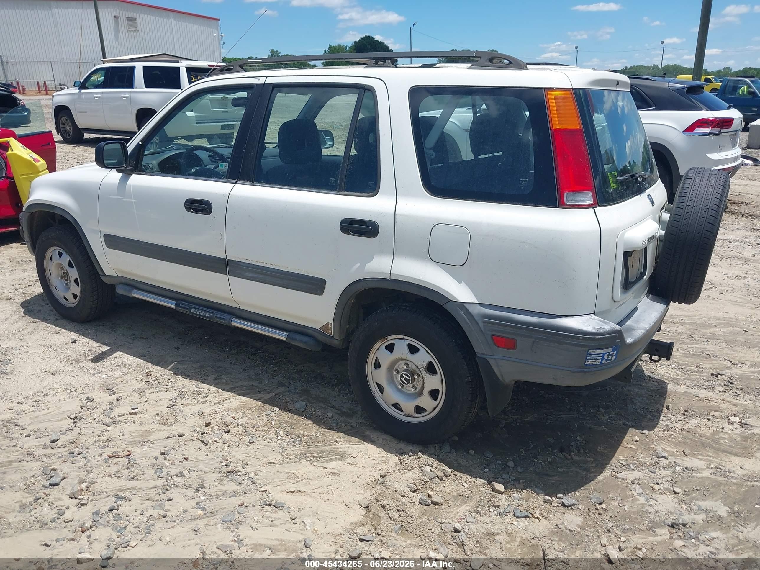 2001 Honda Cr-v Lx White vin: JHLRD18441C015791