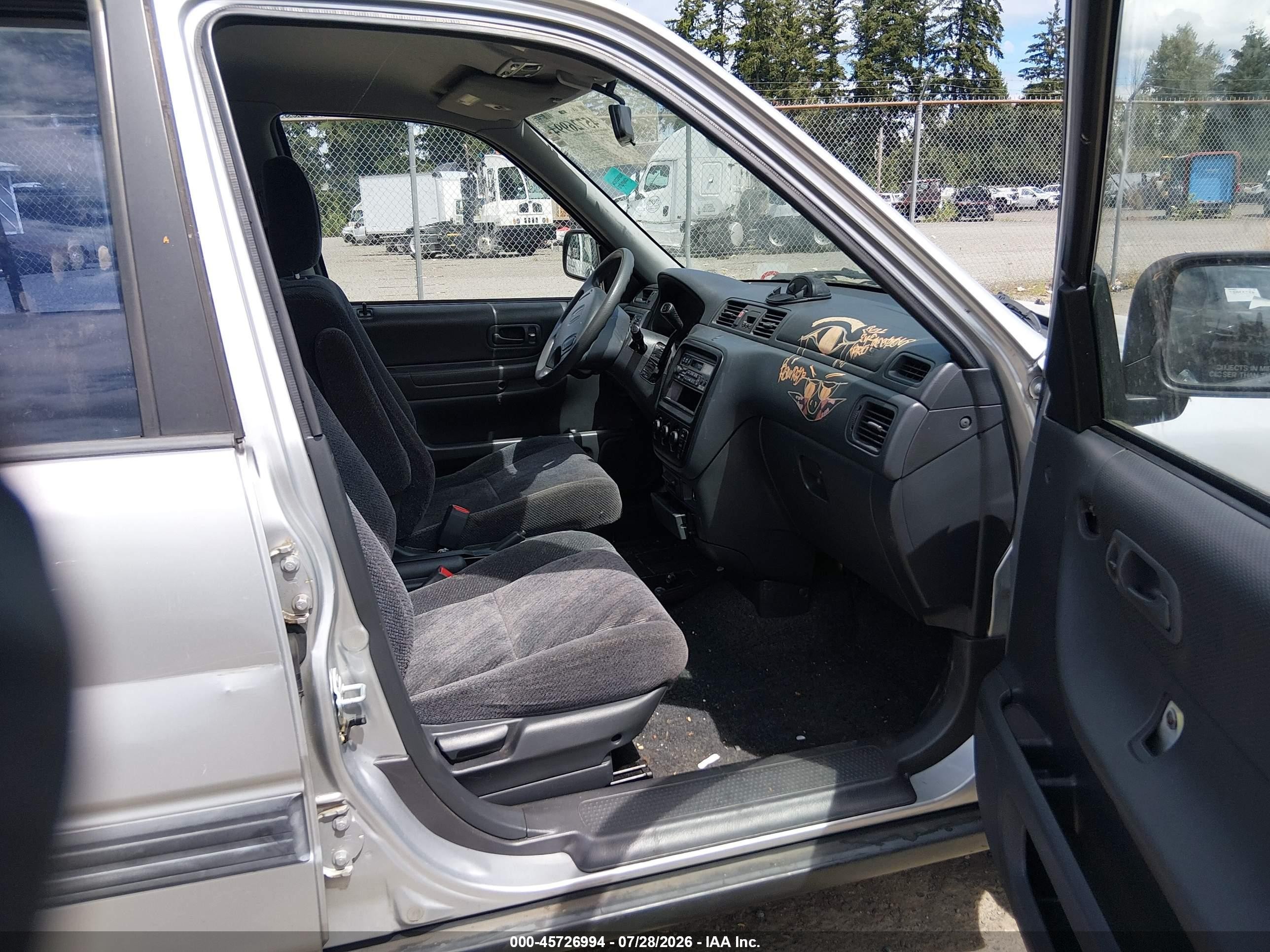 1999 Honda Cr-v Lx Silver vin: JHLRD1846XC049580