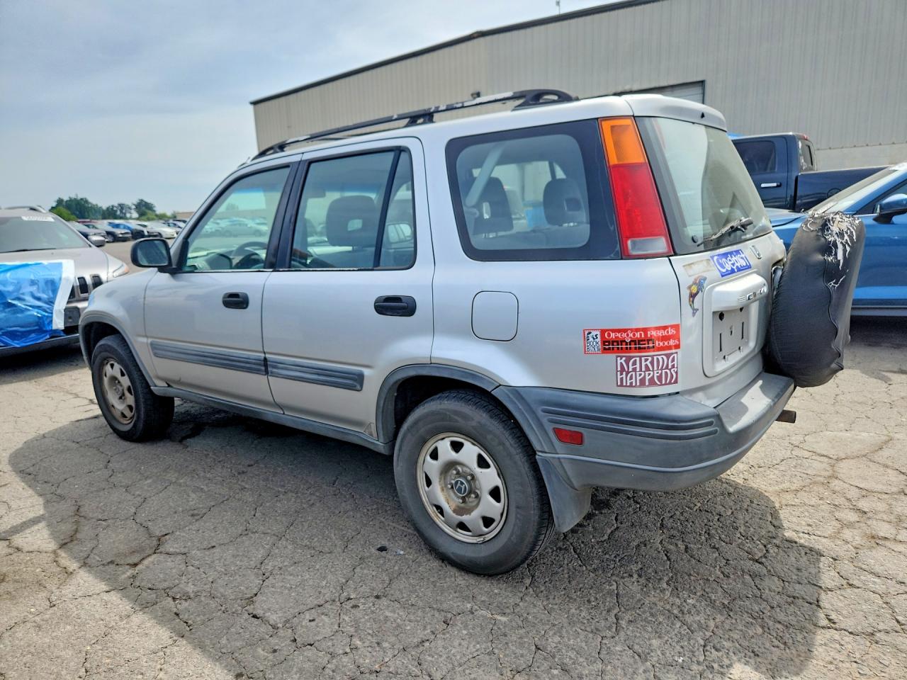 1997 Honda Cr-v Lx Silver vin: JHLRD1847VC016214