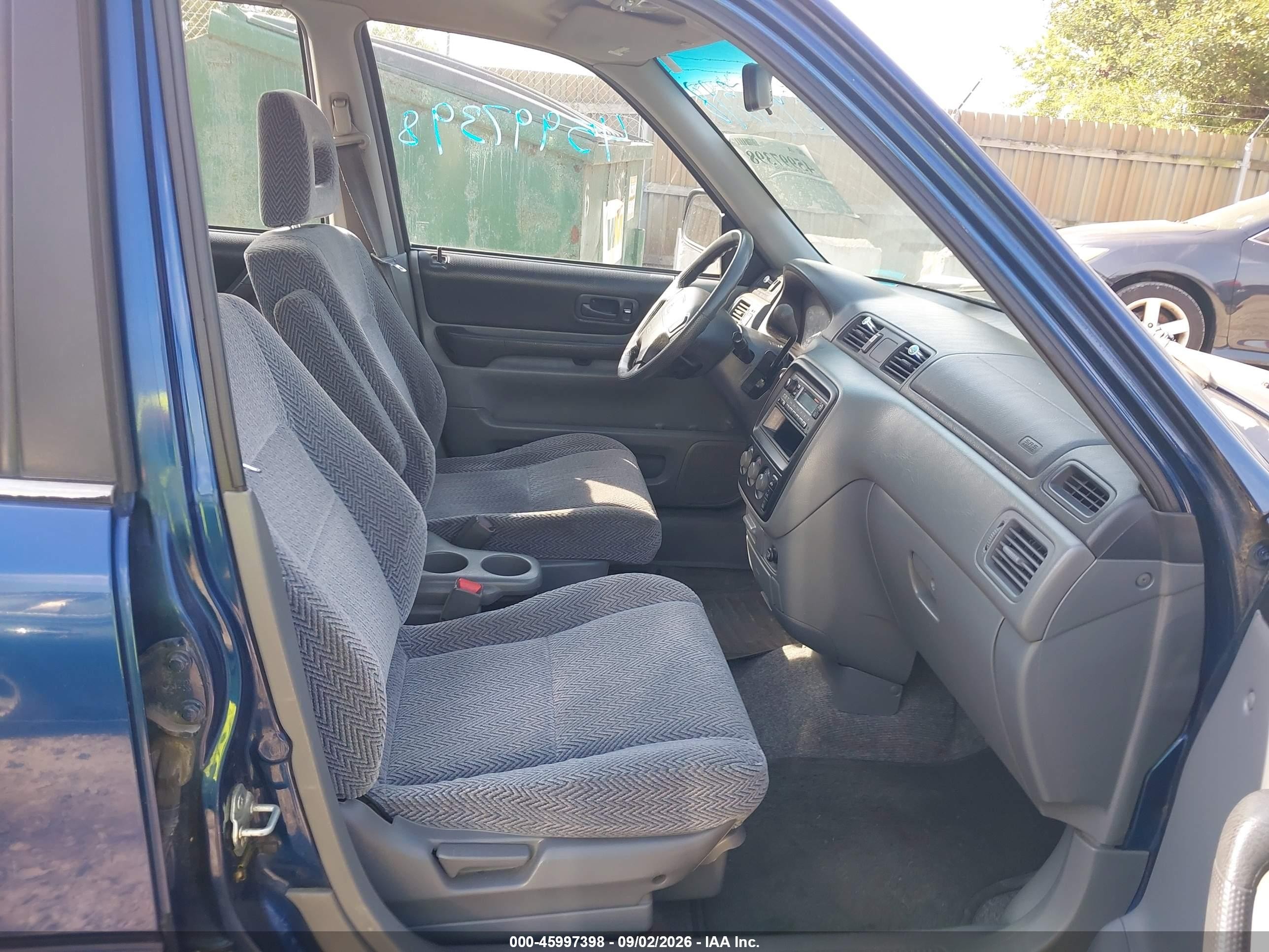 1997 Honda Cr-v   Dark Blue vin: JHLRD184XVC019219