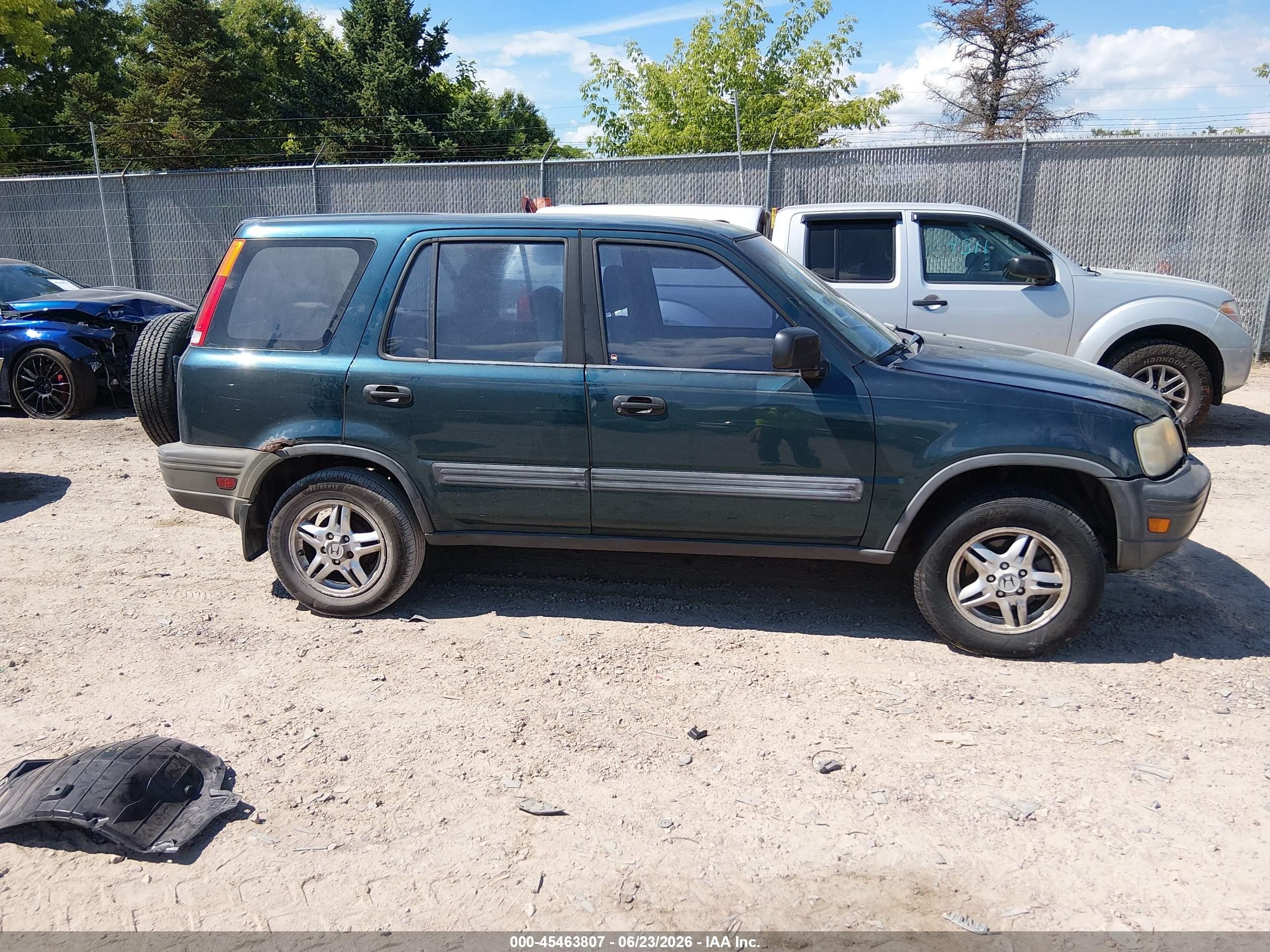 1997 Honda Cr-v   Зеленый vin: JHLRD1850VC041707