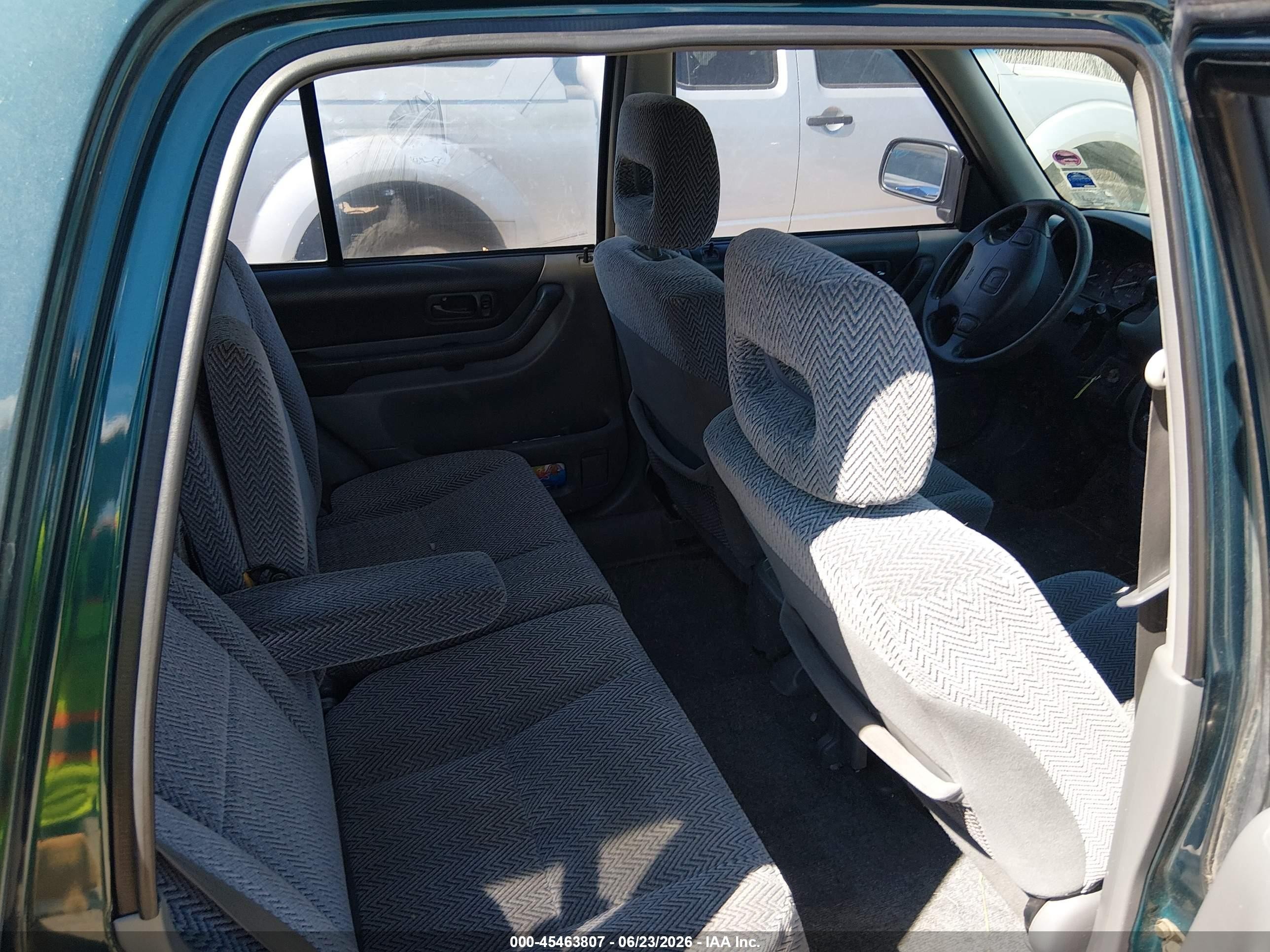 1997 Honda Cr-v   Зеленый vin: JHLRD1850VC041707