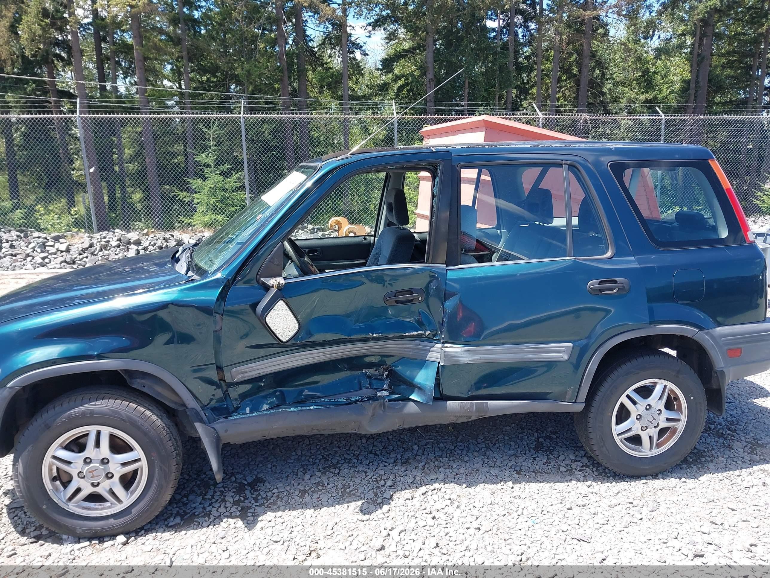1997 Honda Cr-v   Зеленый vin: JHLRD1851VC042395
