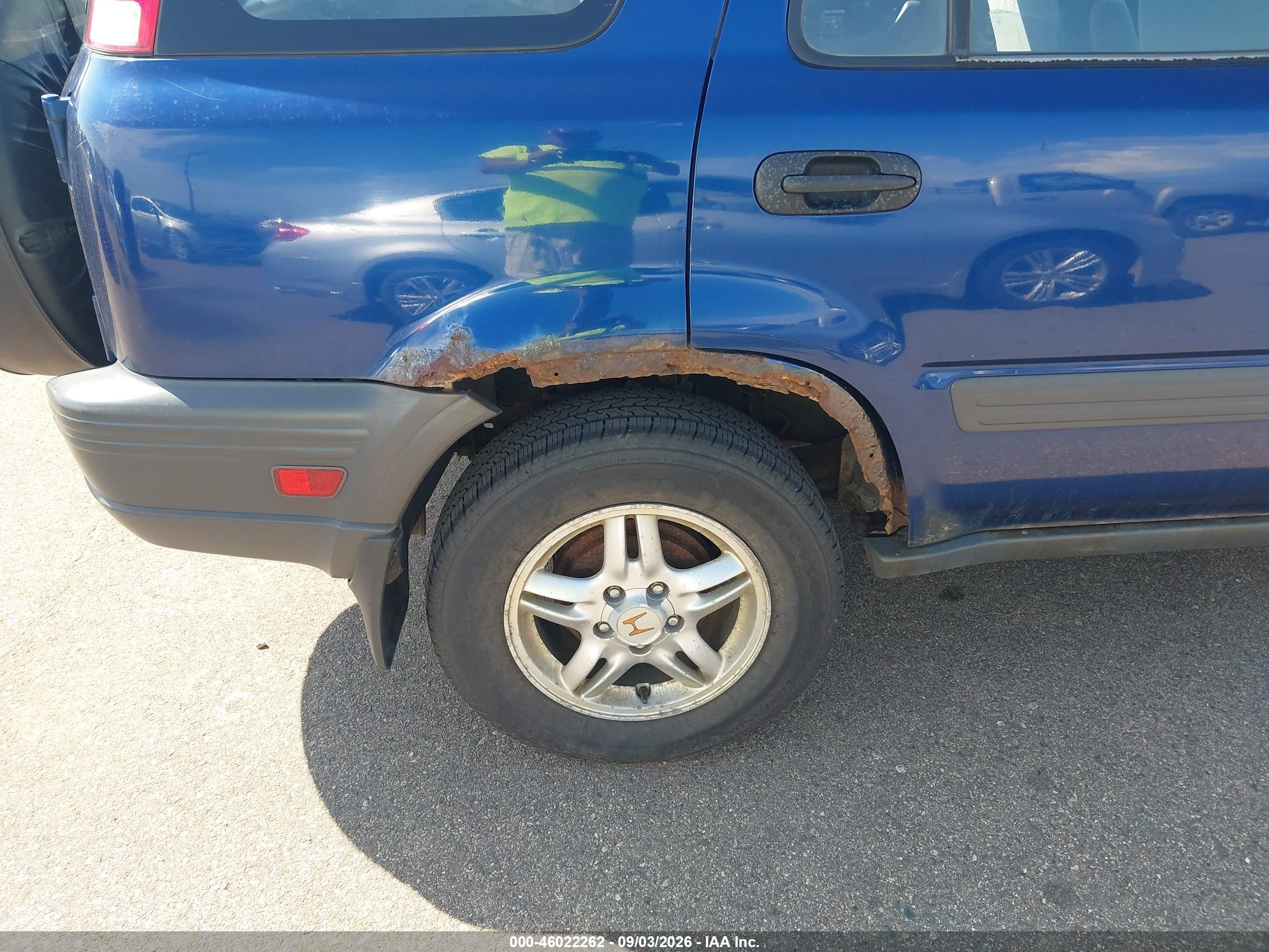 1997 Honda Cr-v   Blue vin: JHLRD1852VC015528