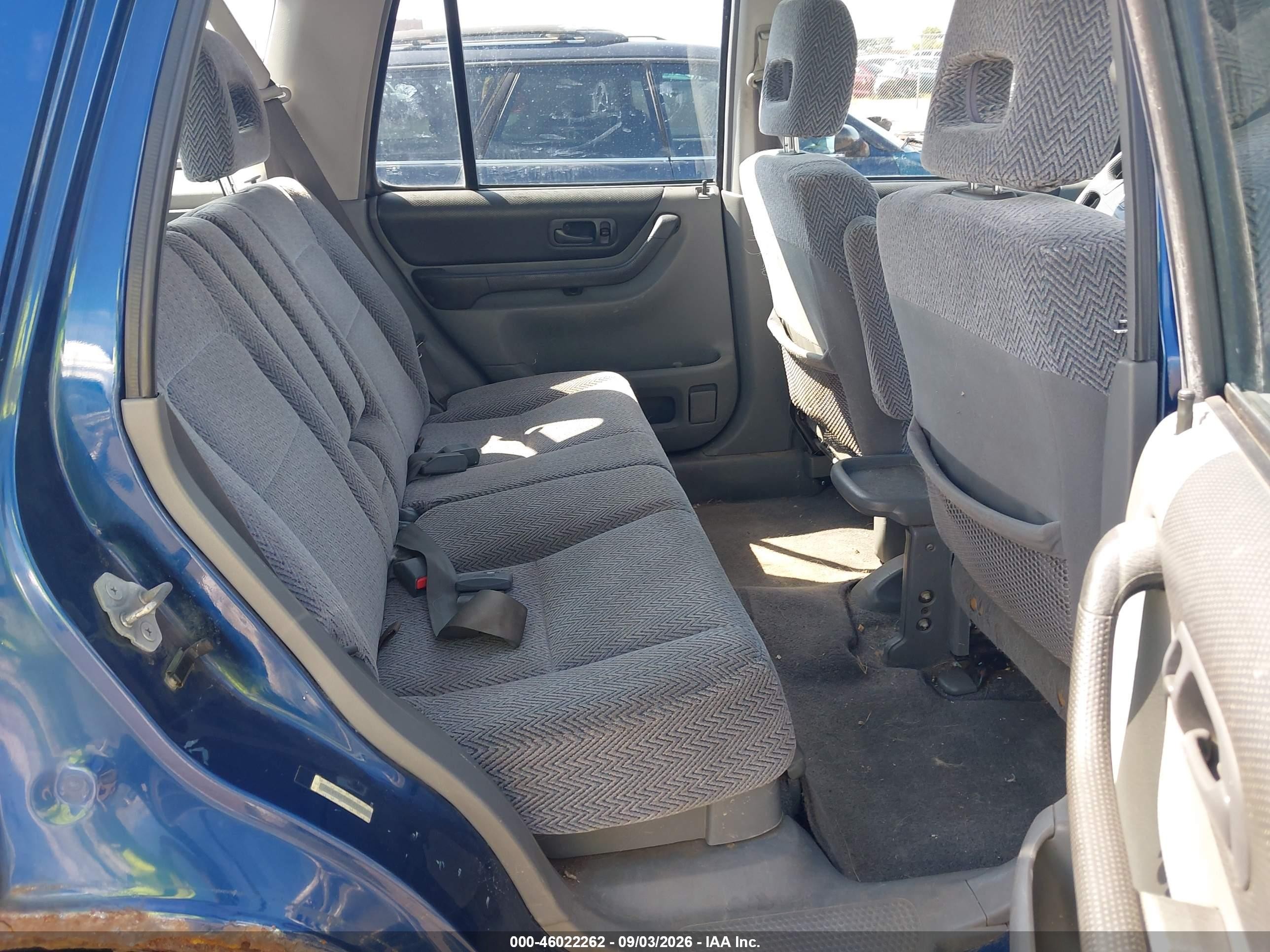 1997 Honda Cr-v   Blue vin: JHLRD1852VC015528