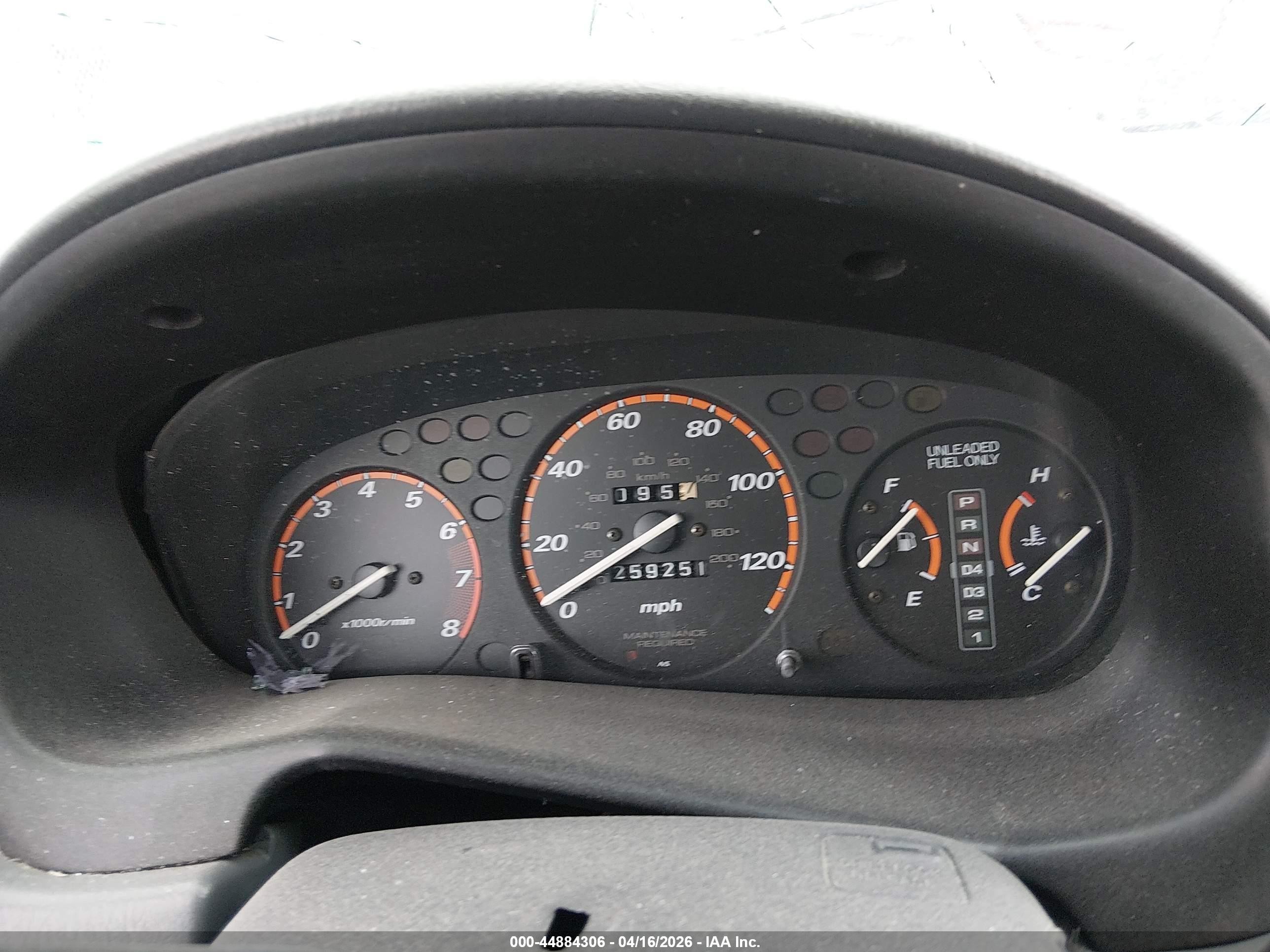 1997 Honda Cr-v   Green vin: JHLRD1853VC025405